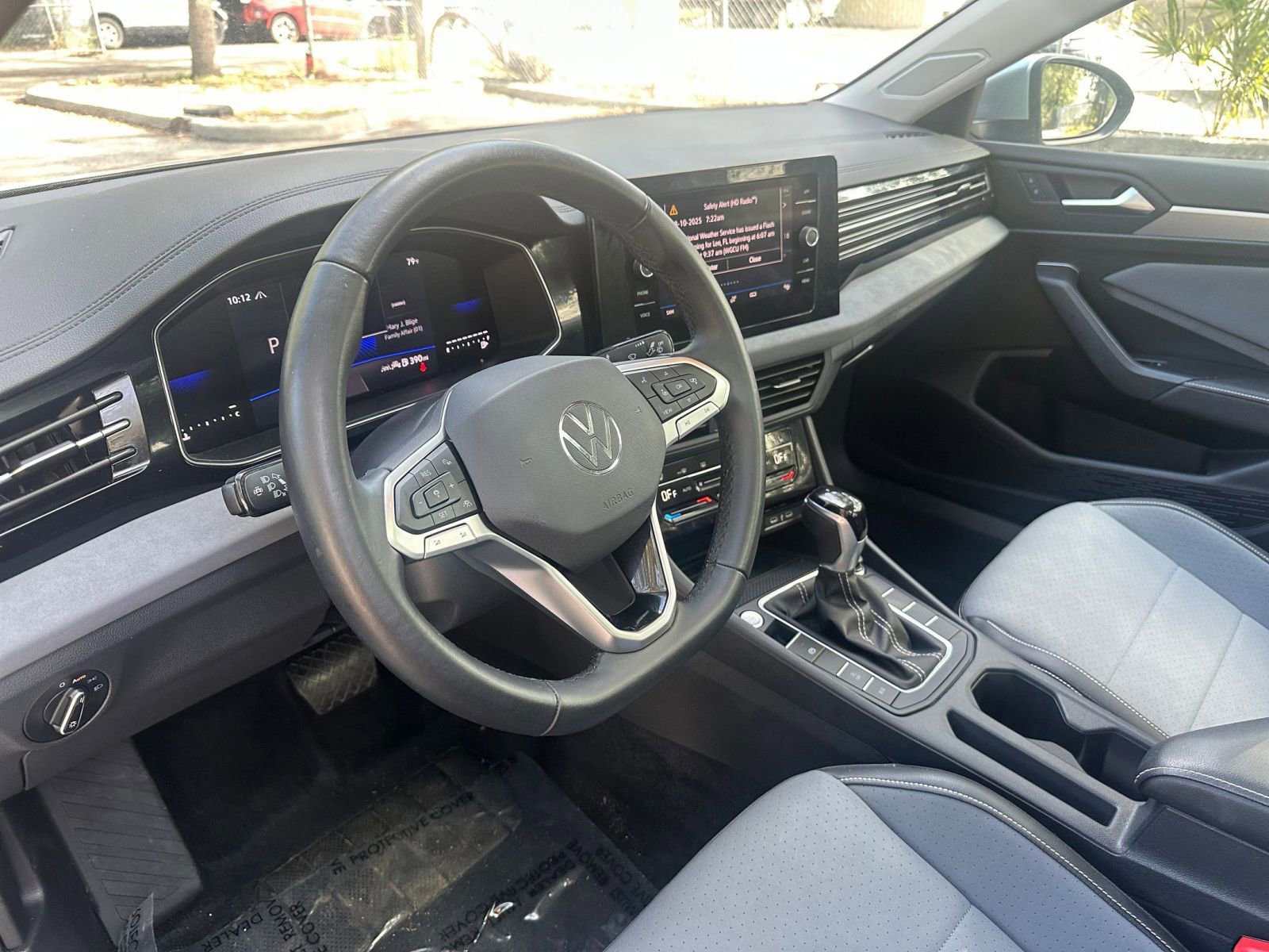 Thumbnail: 2025 Volkswagen Jetta - 28