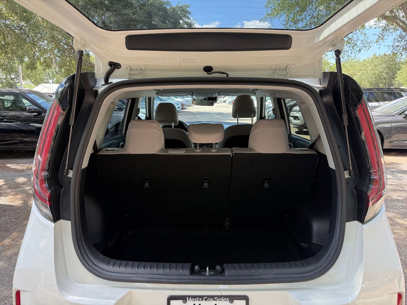 Thumbnail: 2025 Kia Soul - 28