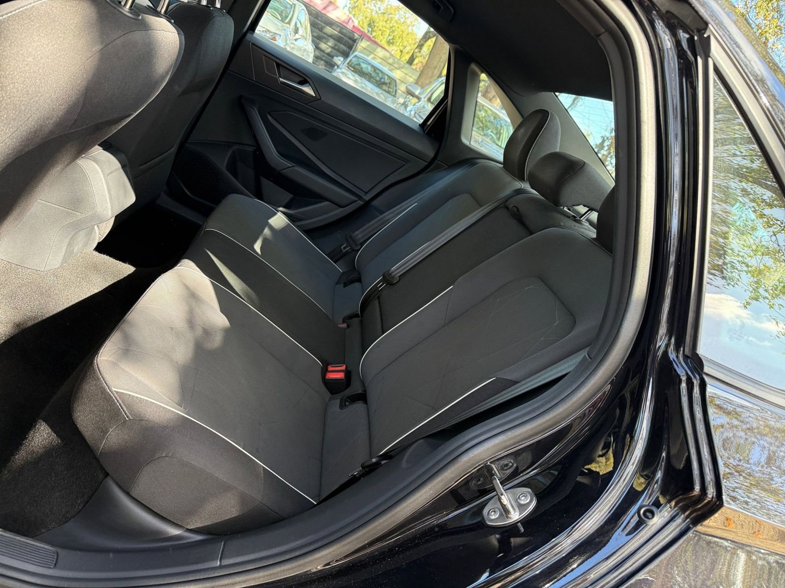 Thumbnail: 2025 Volkswagen Jetta - 21