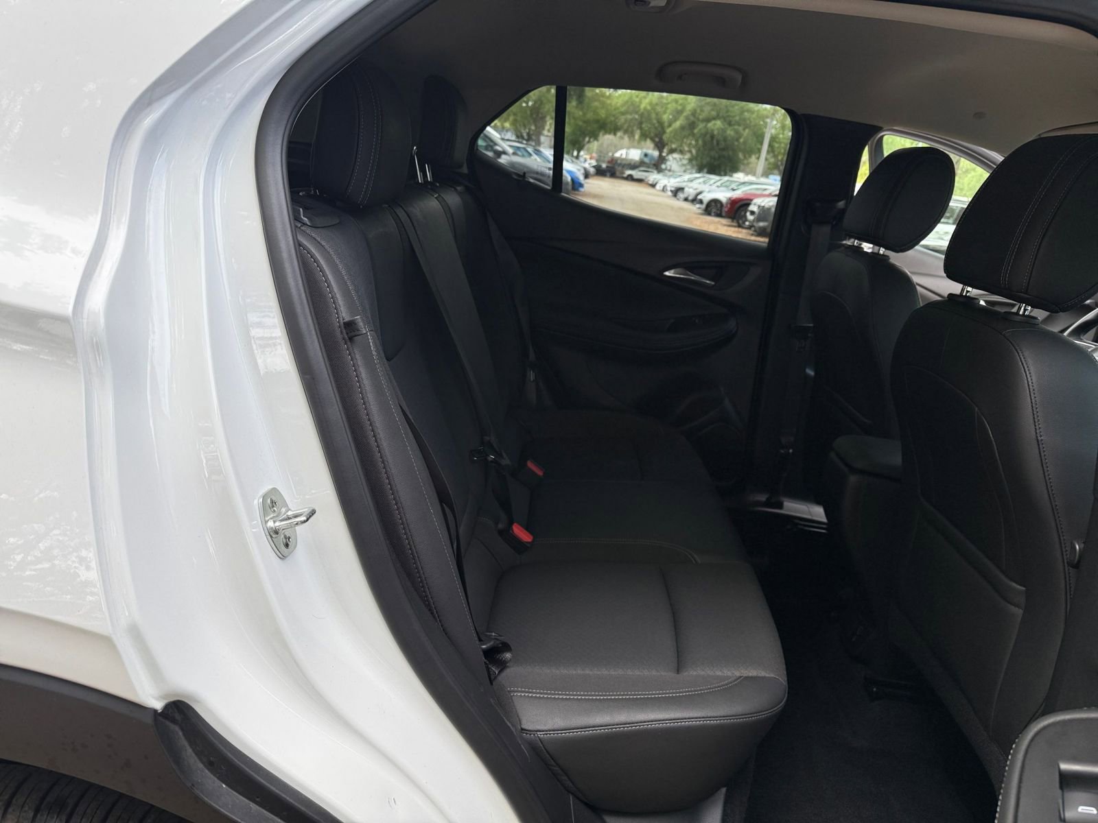 Thumbnail: 2025 Buick Encore GX - 35