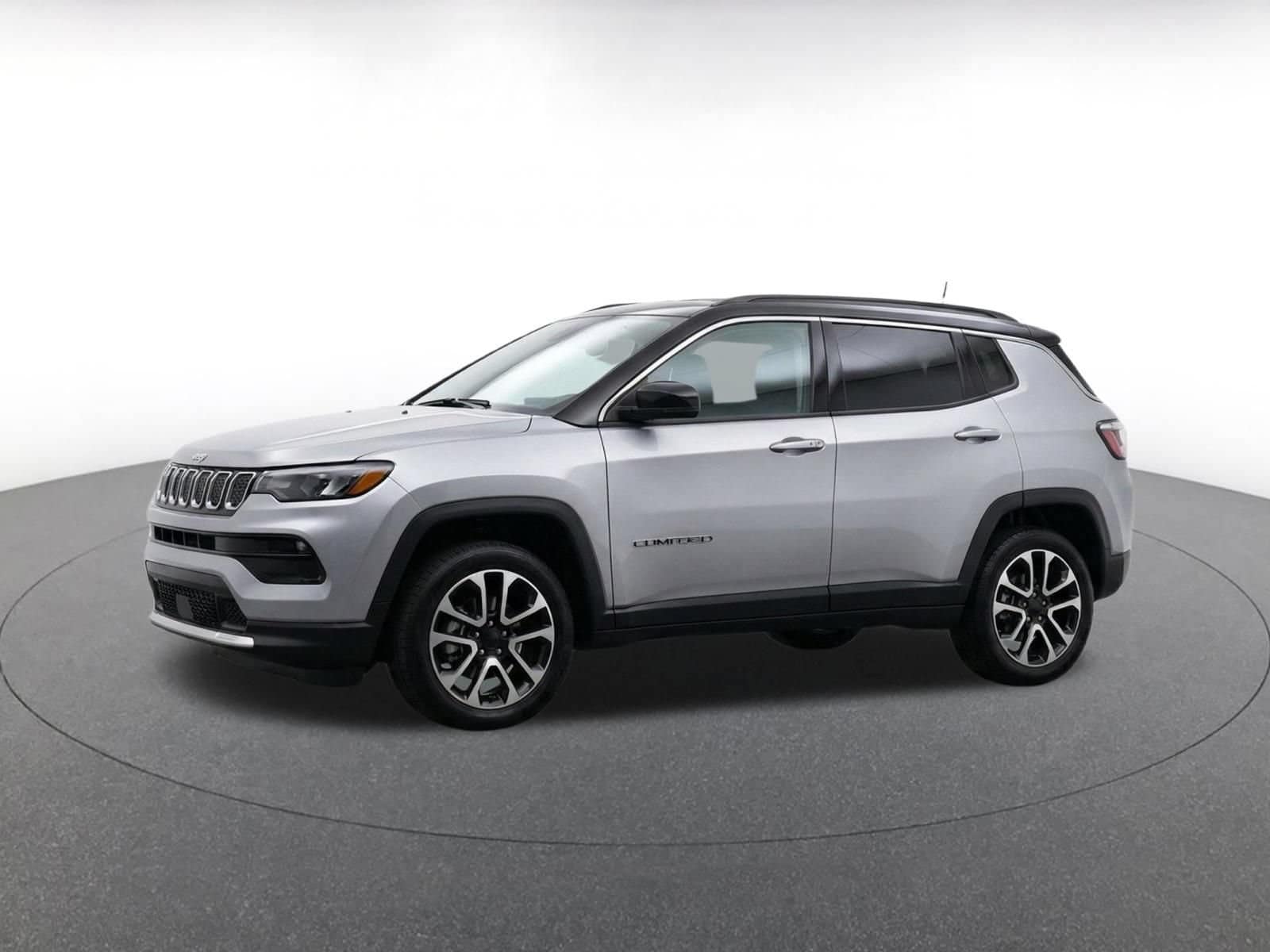 Thumbnail: 2025 Jeep Compass - 3
