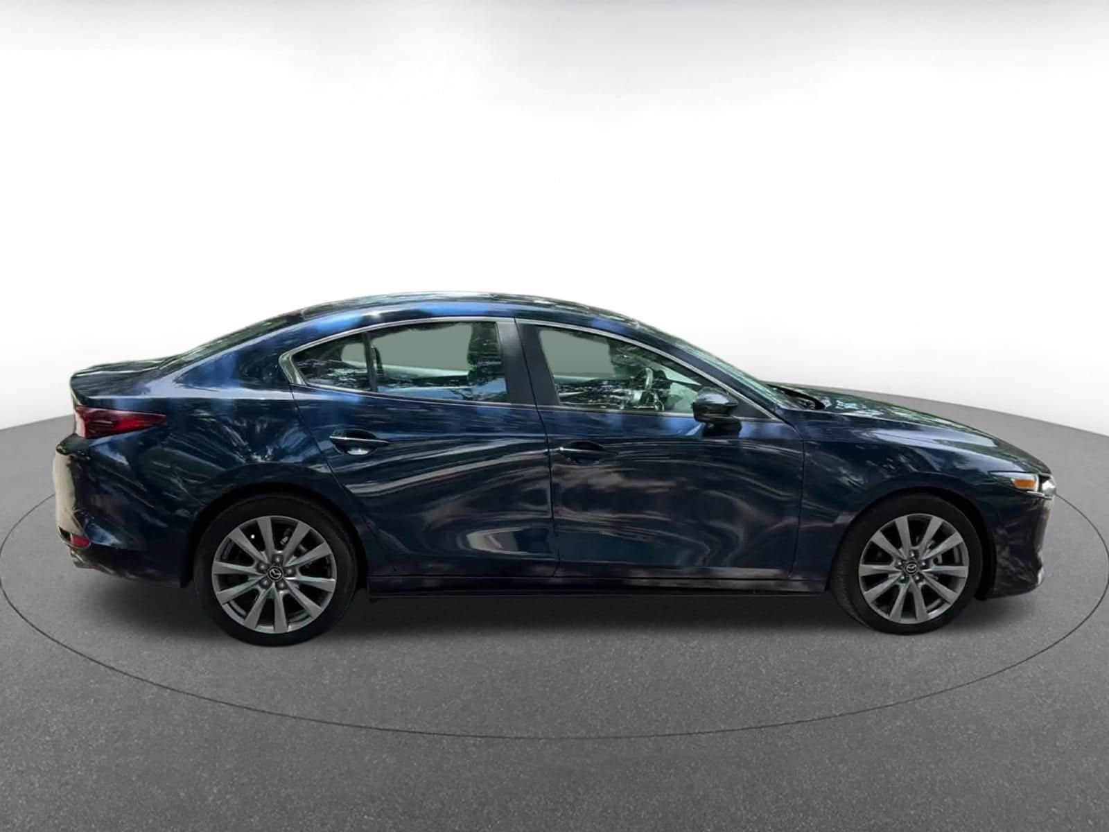 Thumbnail: 2024 Mazda Mazda3 - 16