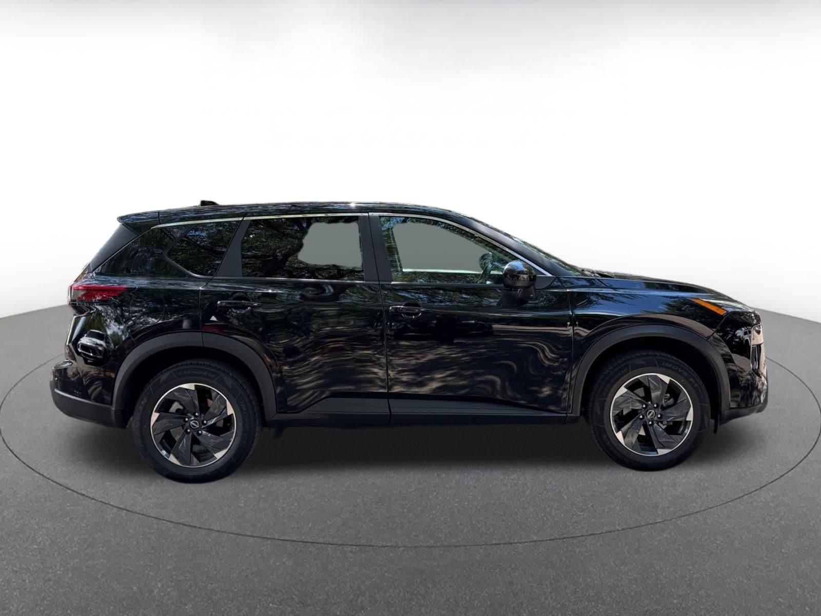Thumbnail: 2025 Nissan Rogue - 8