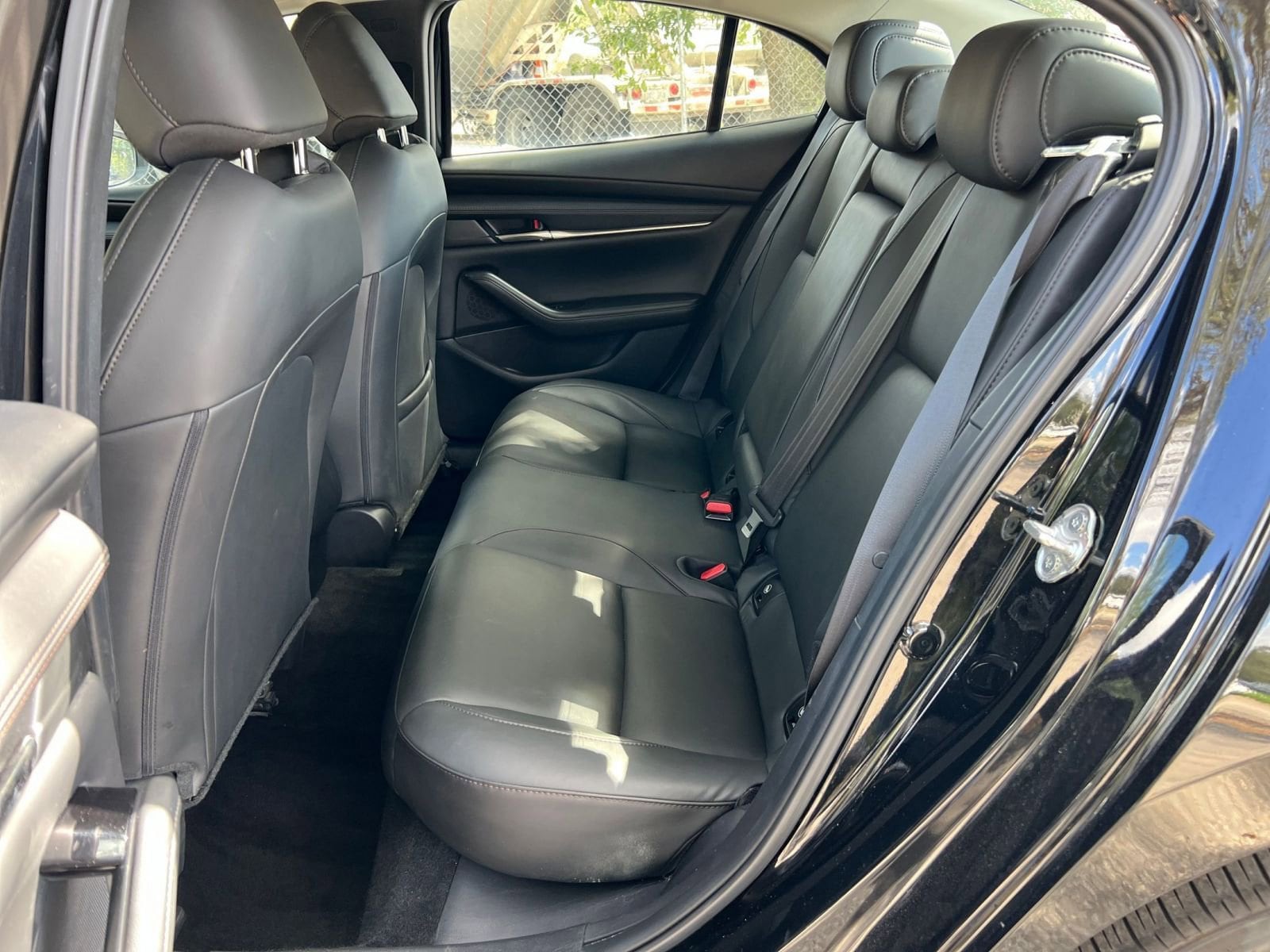 Thumbnail: 2025 Mazda Mazda3 - 33