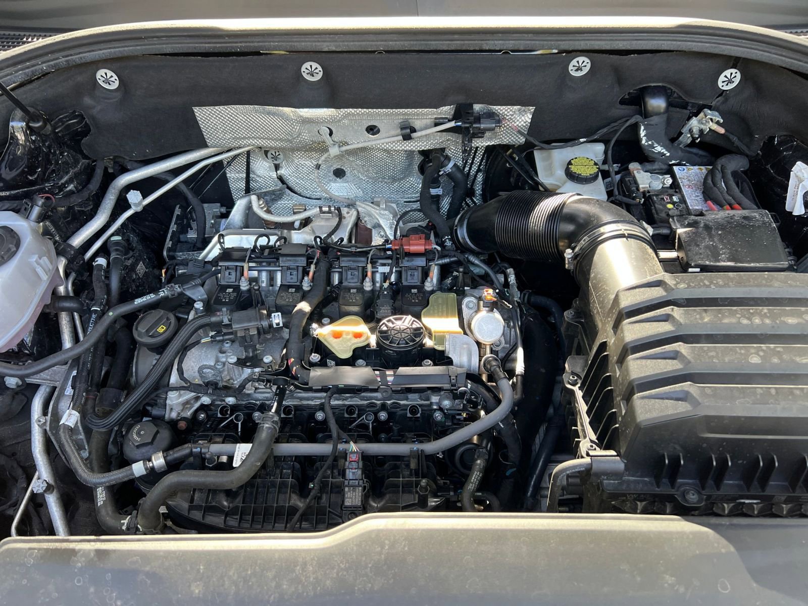 Thumbnail: 2025 Volkswagen Atlas - 30