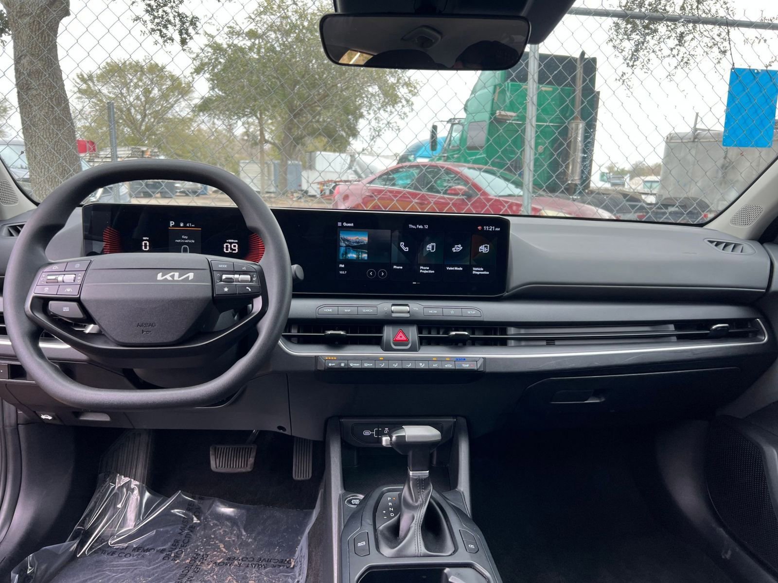 Thumbnail: 2025 Kia K4 - 30