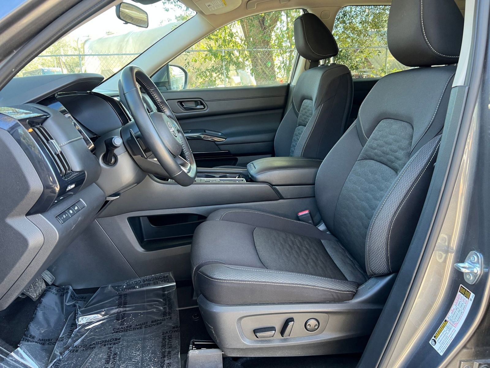 Thumbnail: 2025 Nissan Pathfinder - 28