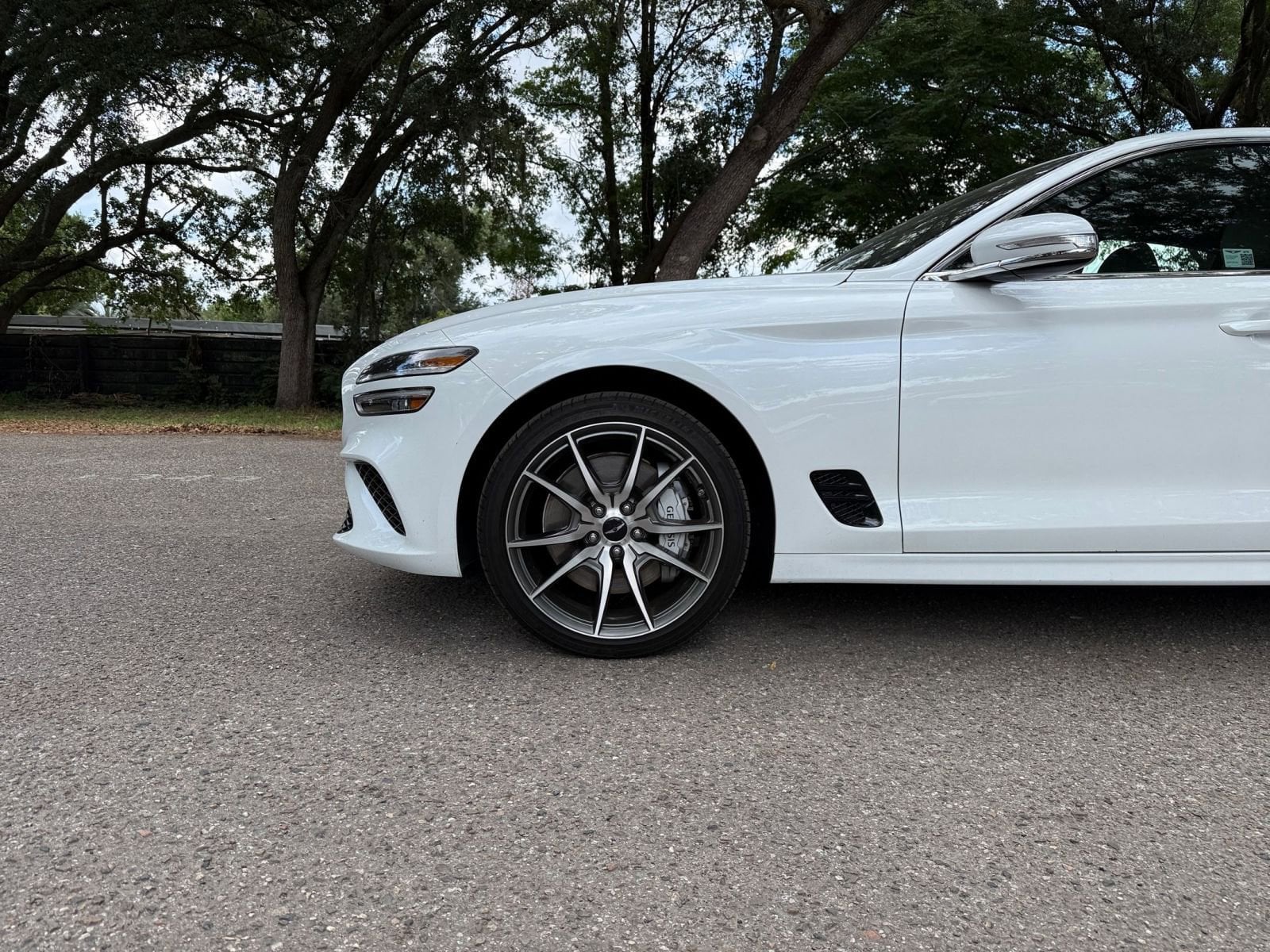 Thumbnail: 2025 Genesis G70 - 30