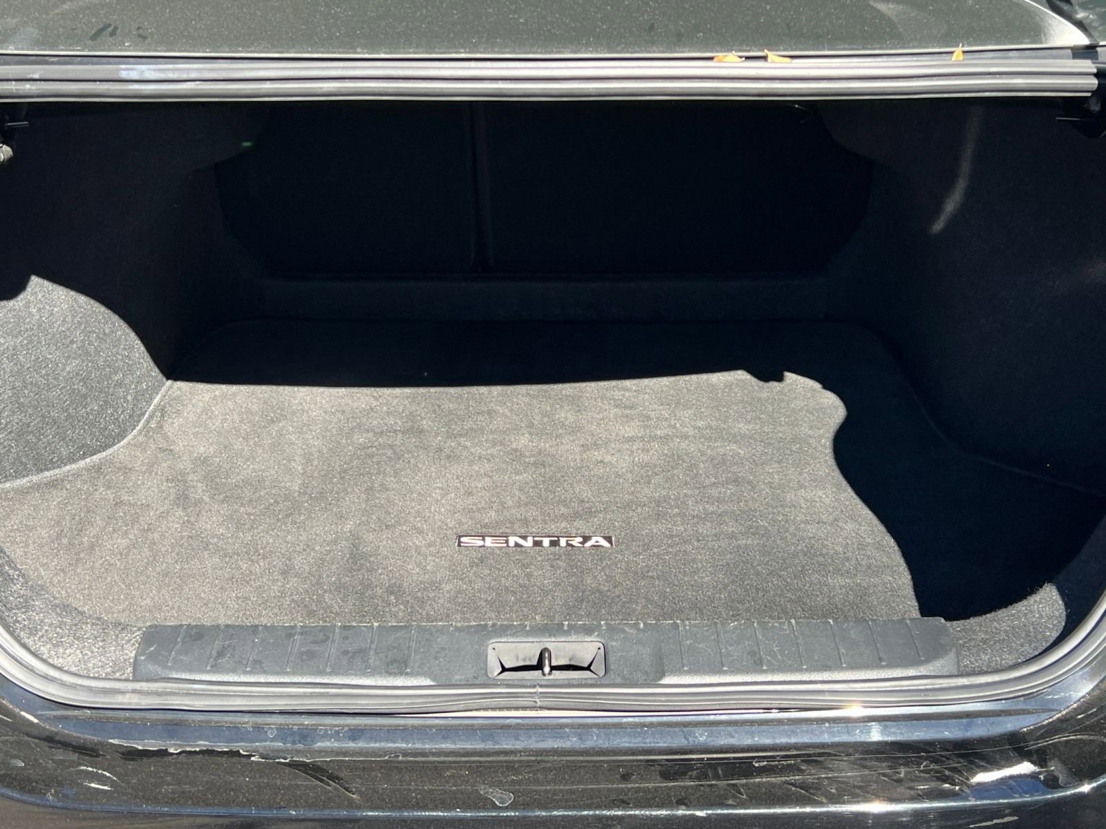 Thumbnail: 2025 Nissan Sentra - 27