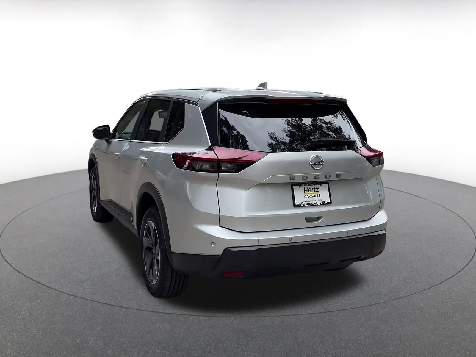 Thumbnail: 2025 Nissan Rogue - 11