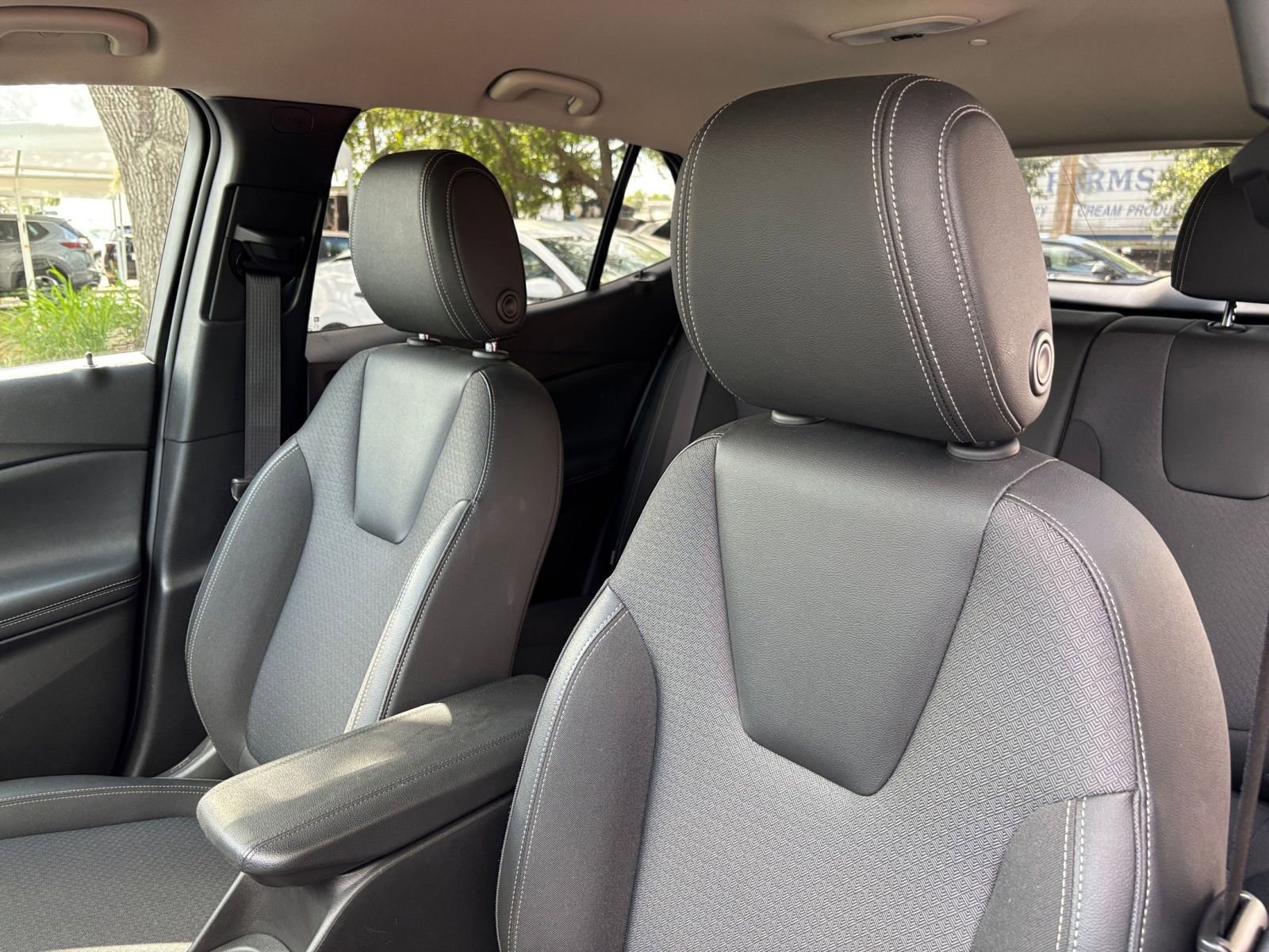 Thumbnail: 2025 Buick Encore GX - 35