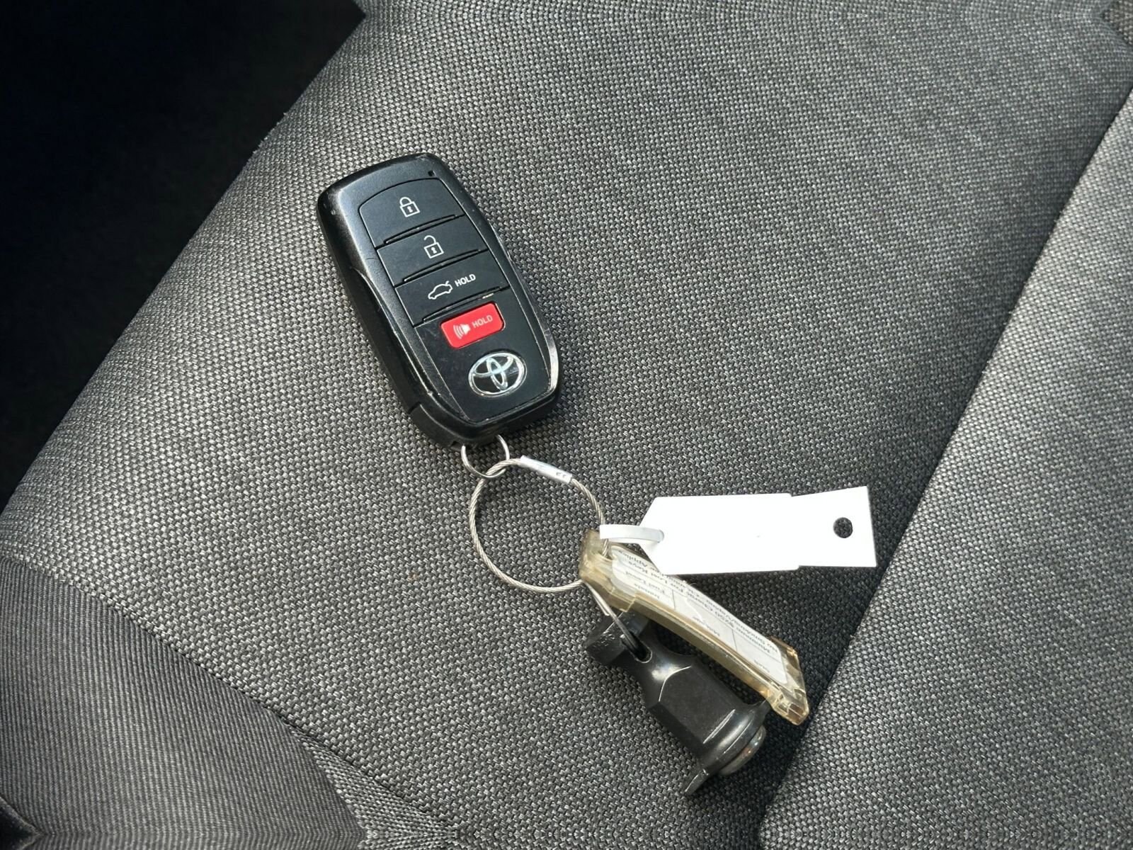 Thumbnail: 2025 Toyota Camry - 18