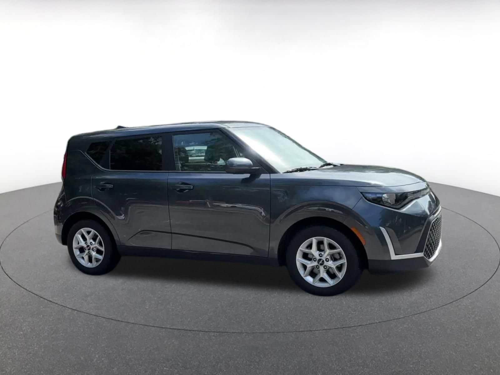 Thumbnail: 2025 Kia Soul - 2