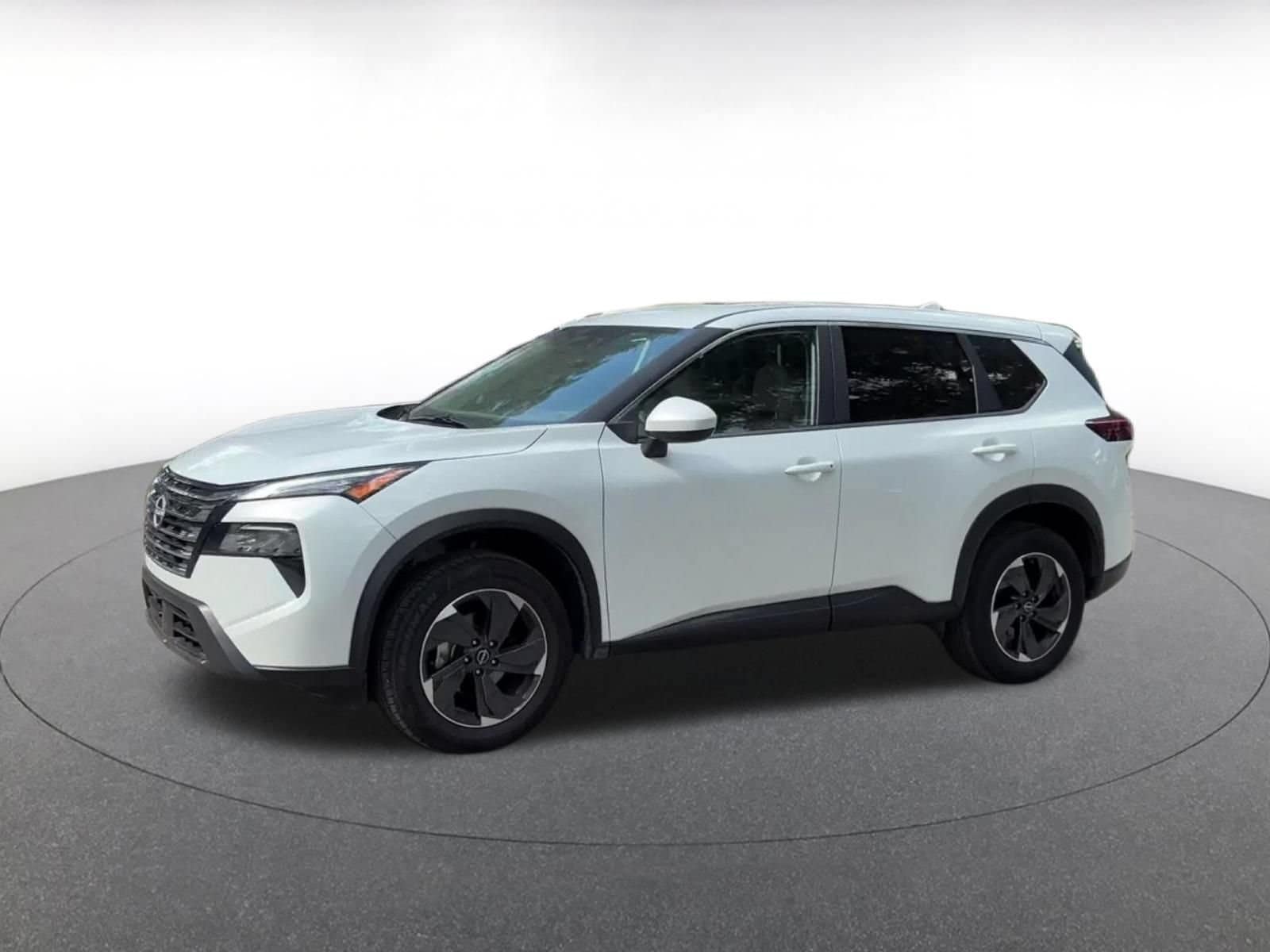 Thumbnail: 2025 Nissan Rogue - 8