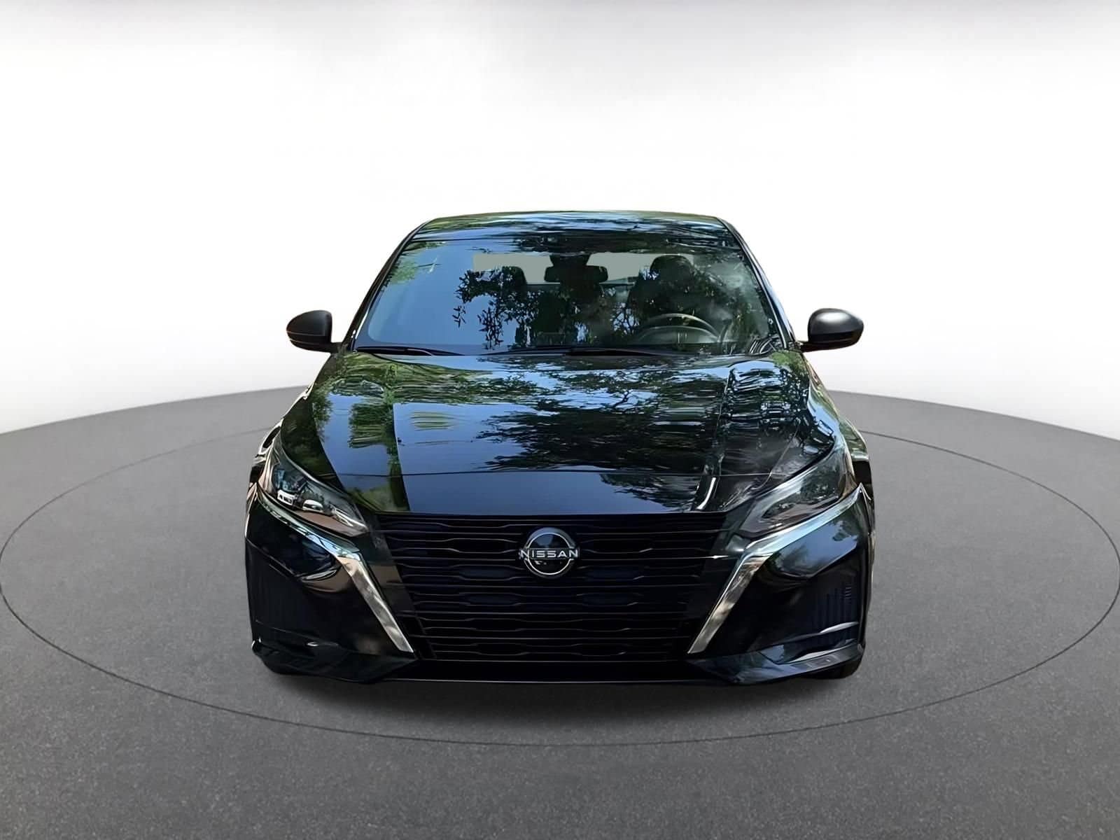 Thumbnail: 2025 Nissan Altima - 4