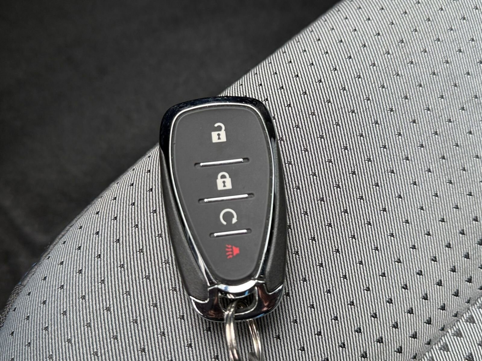 Thumbnail: 2025 Chevrolet Trax - 18