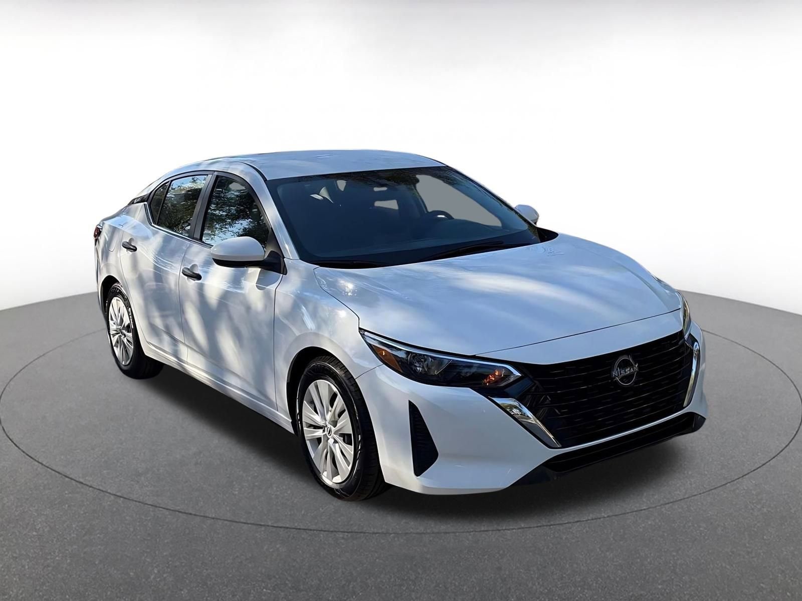 Thumbnail: 2025 Nissan Sentra - 1