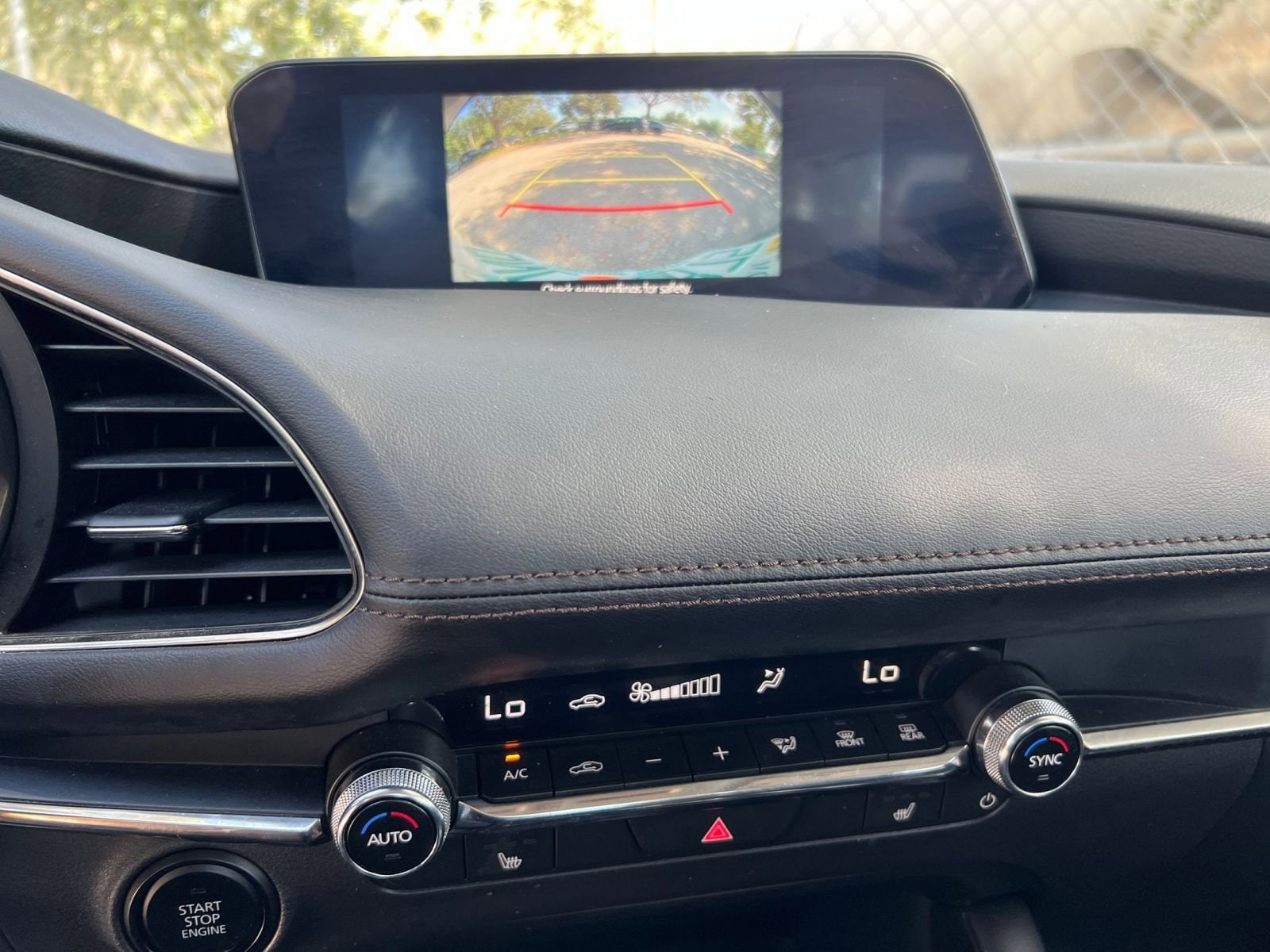 Thumbnail: 2025 Mazda Mazda3 - 17