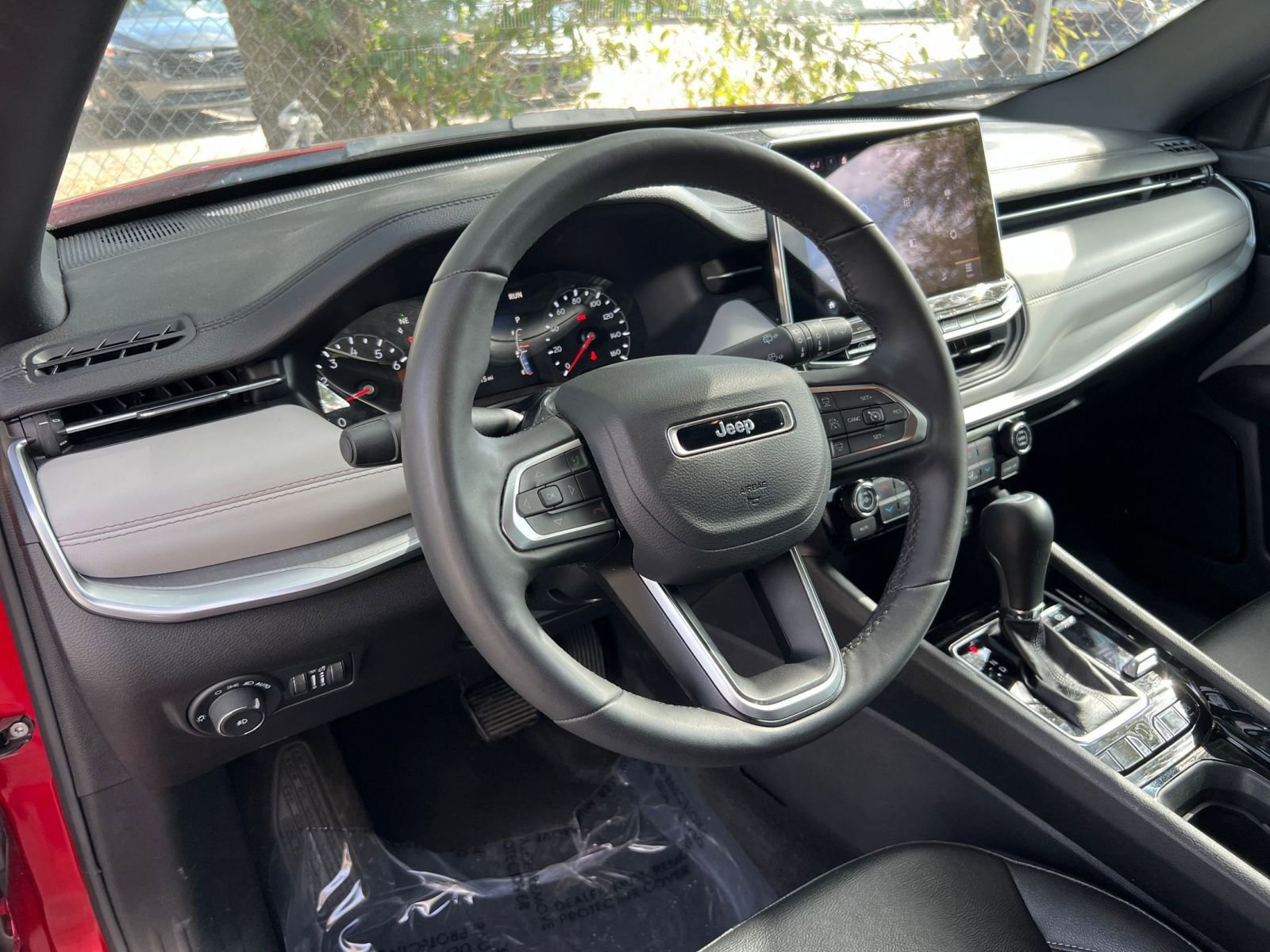 Thumbnail: 2025 Jeep Compass - 31