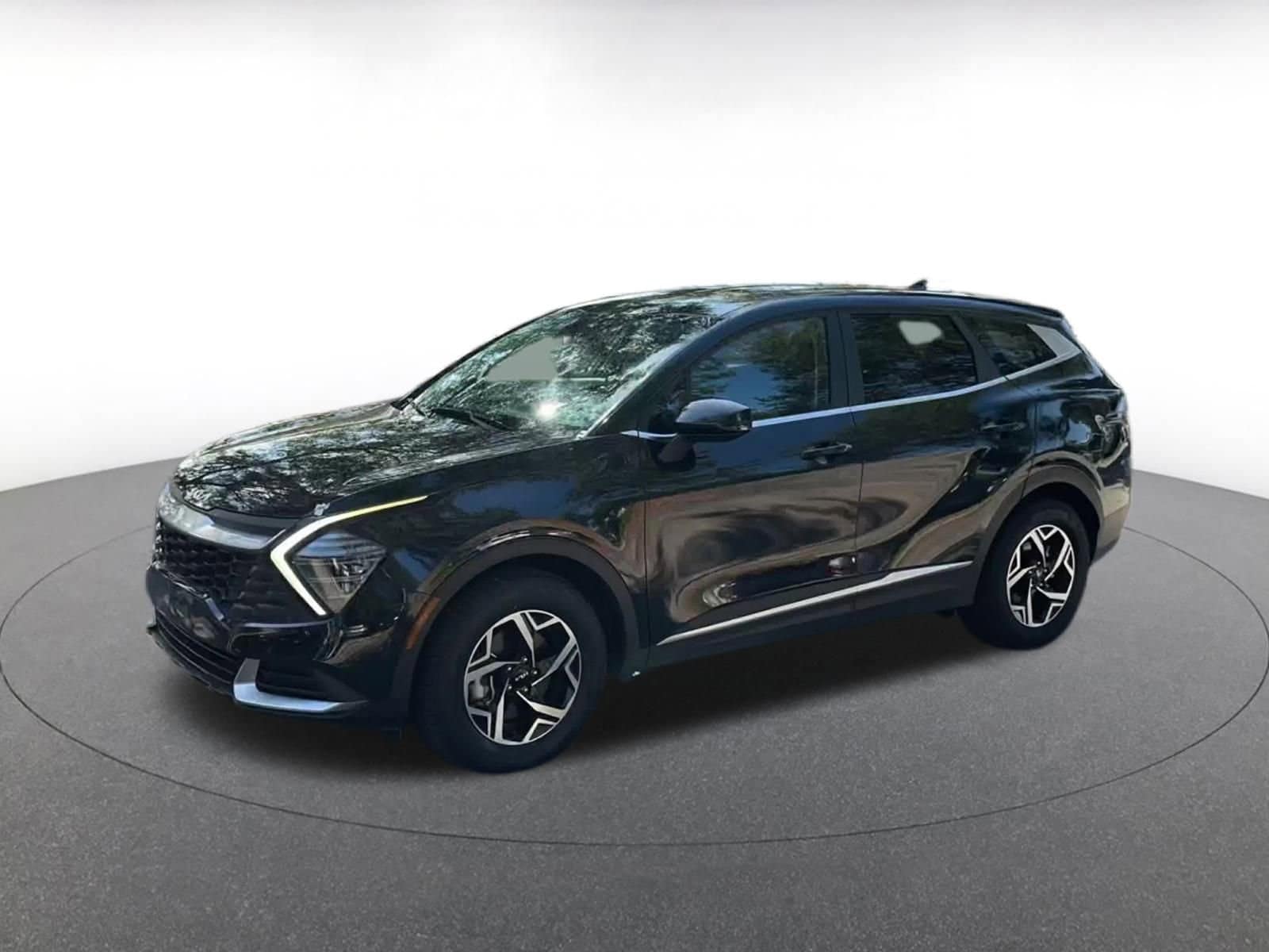 Thumbnail: 2024 Kia Sportage - 8