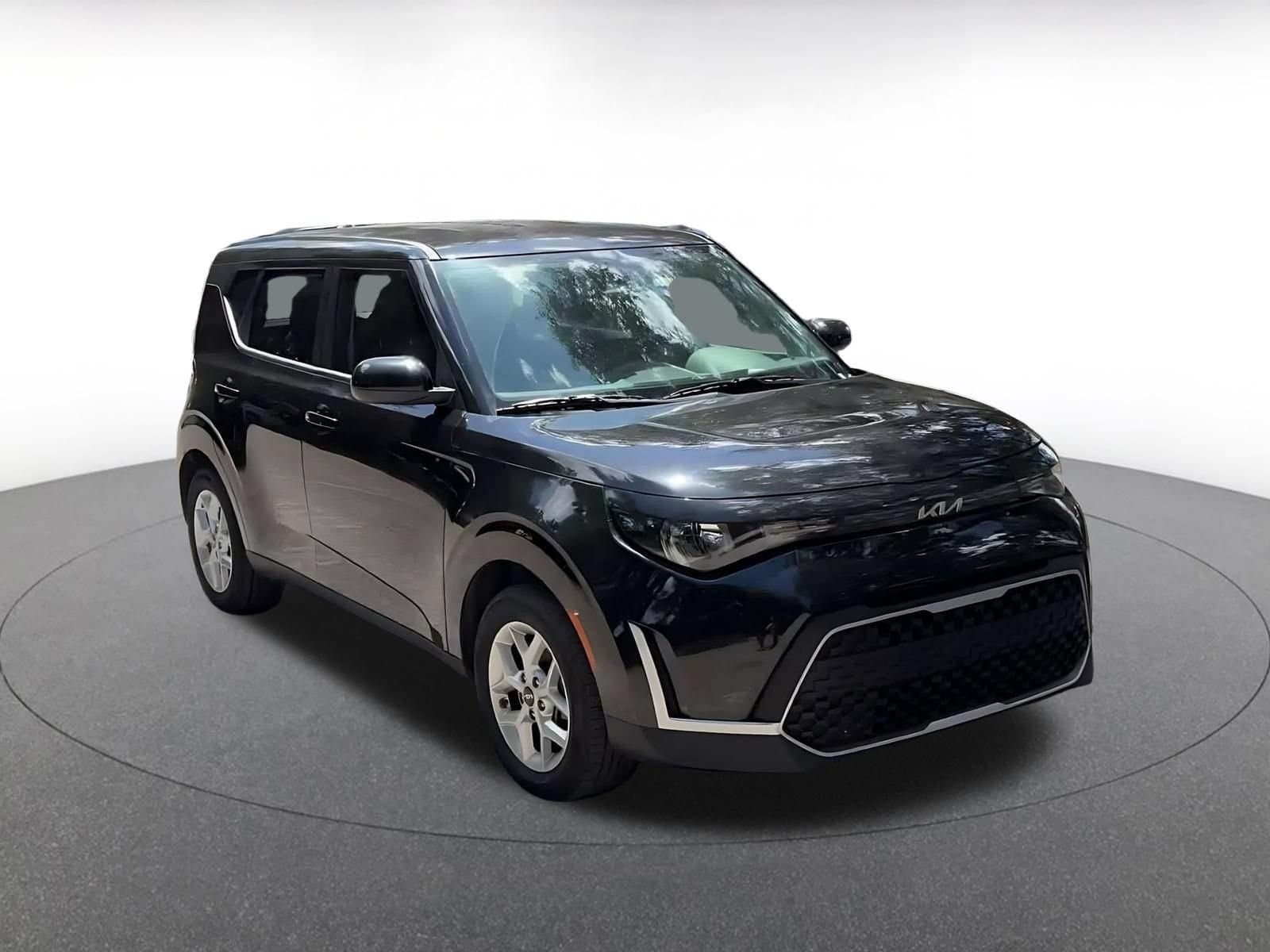 Thumbnail: 2025 Kia Soul - 3