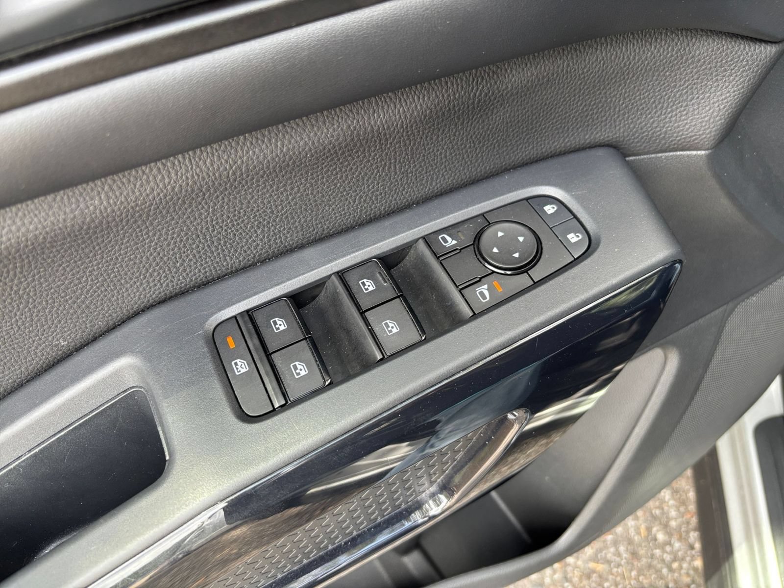 Thumbnail: 2025 Nissan Pathfinder - 18