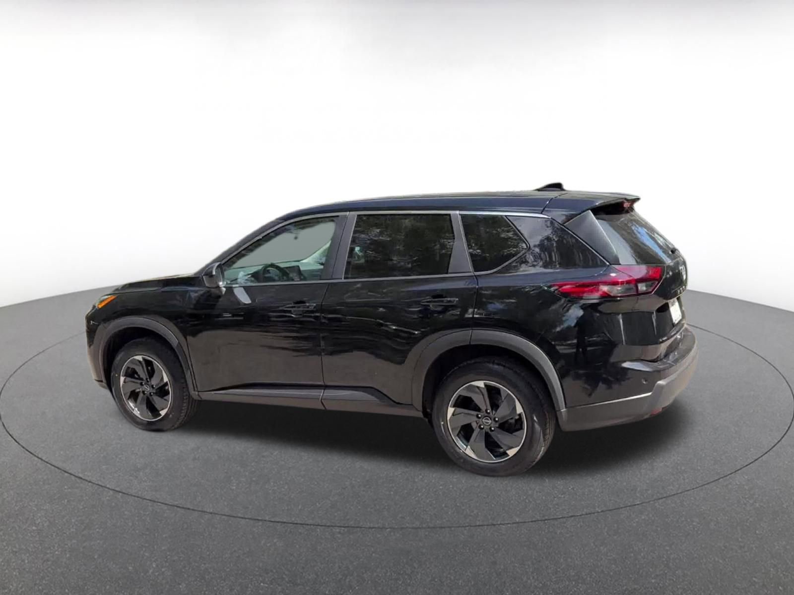 Thumbnail: 2025 Nissan Rogue - 10