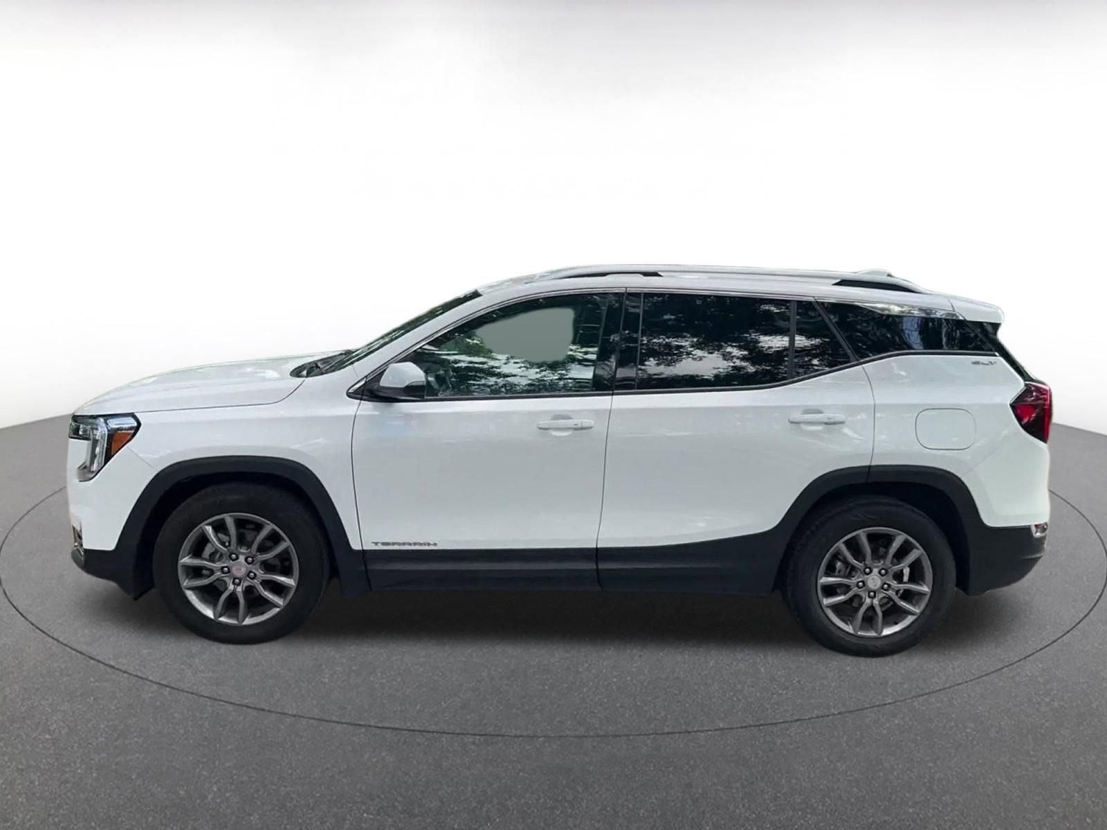 Thumbnail: 2023 GMC Terrain - 8