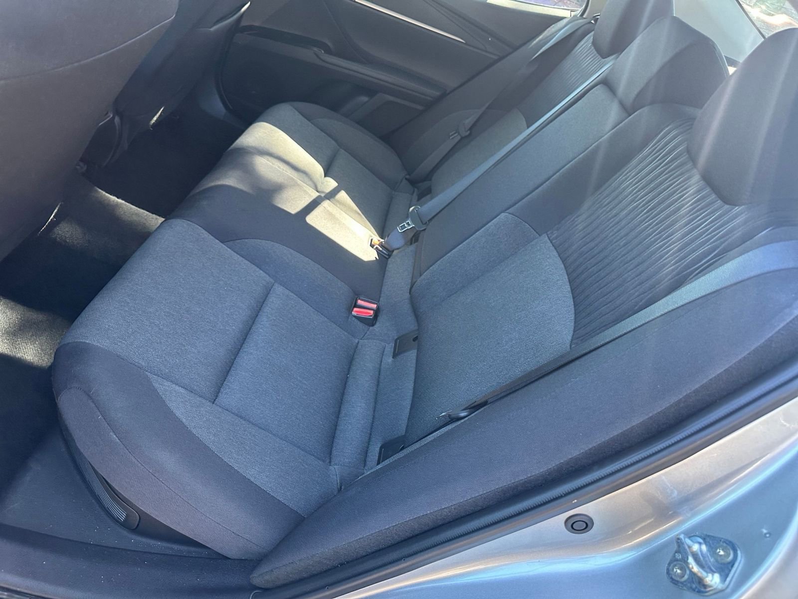 Thumbnail: 2025 Toyota Camry - 31