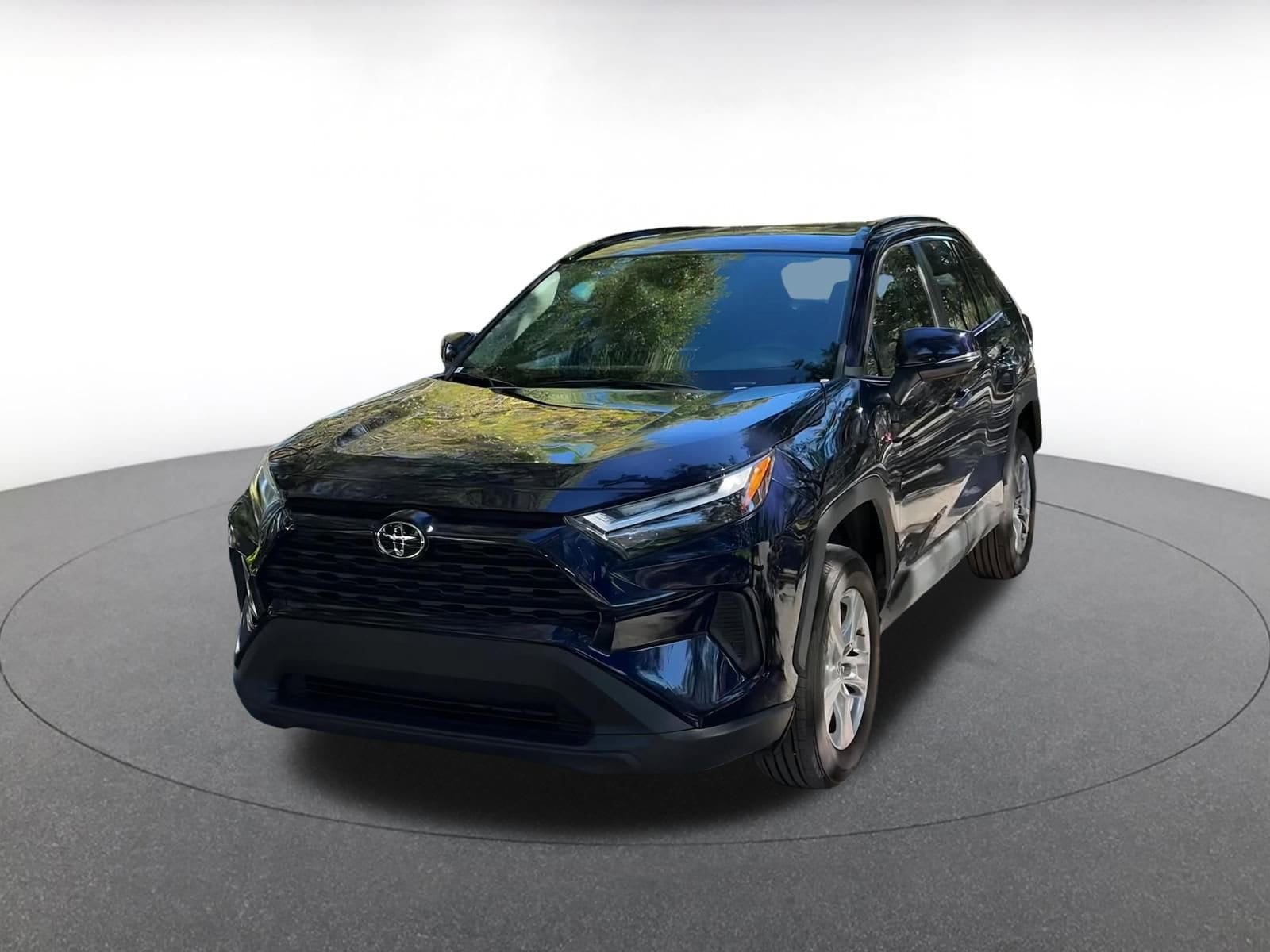 Thumbnail: 2025 Toyota RAV4 - 7