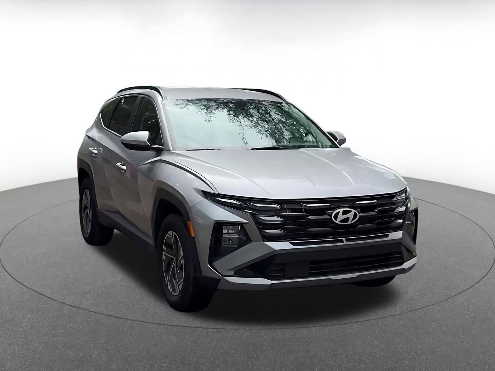 Thumbnail: 2025 Hyundai Tucson - 3