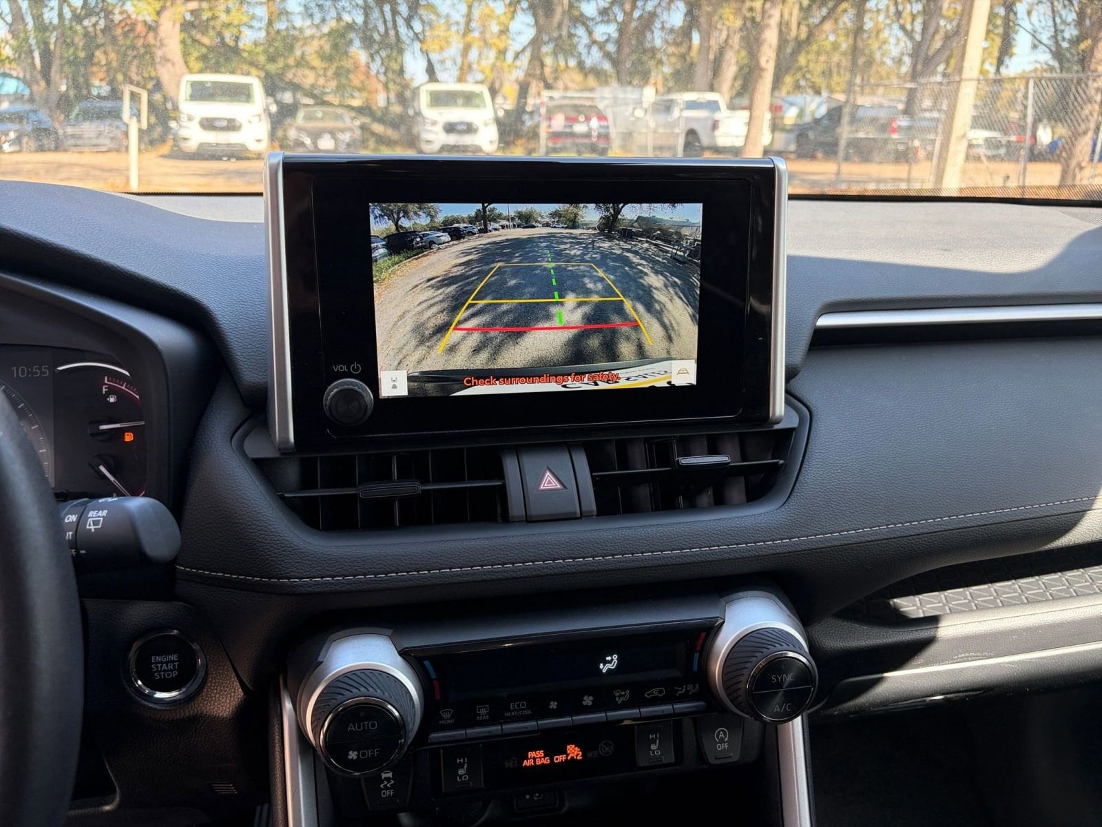 Thumbnail: 2025 Toyota RAV4 - 17