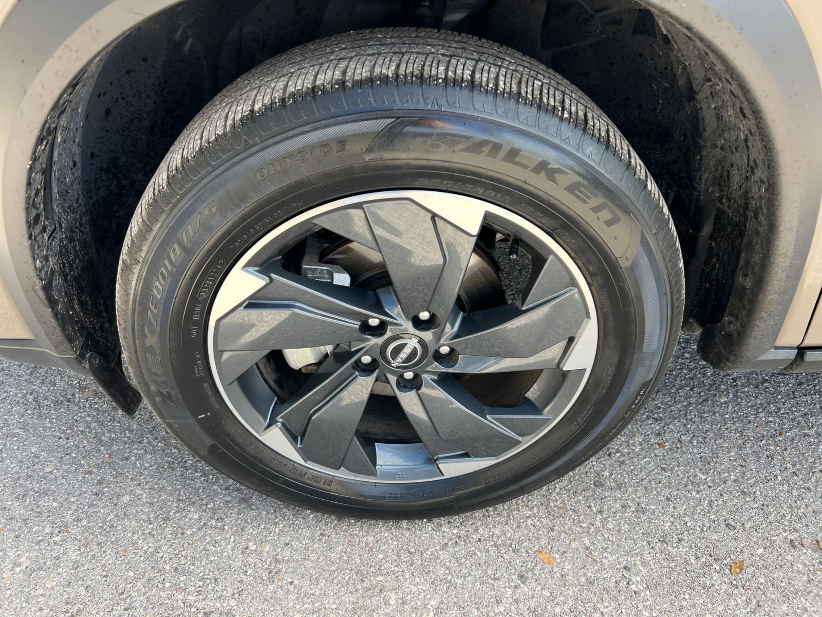 Thumbnail: 2025 Nissan Rogue - 27