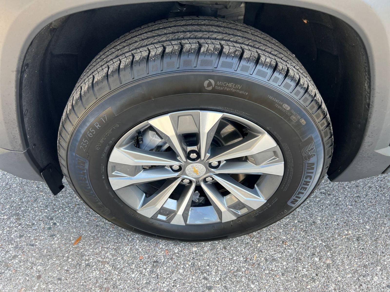 Thumbnail: 2025 Chevrolet Equinox - 23