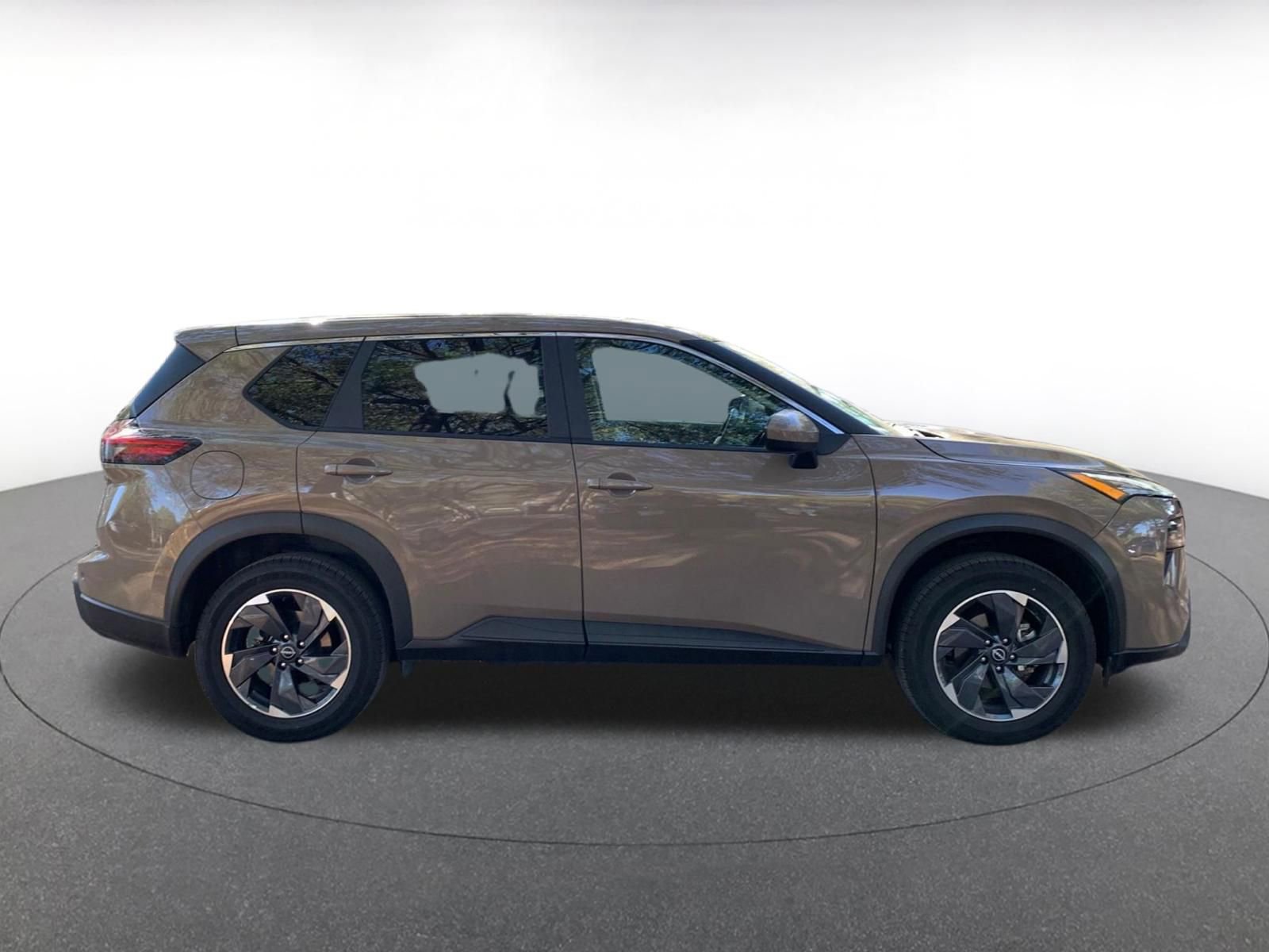 Thumbnail: 2025 Nissan Rogue - 8