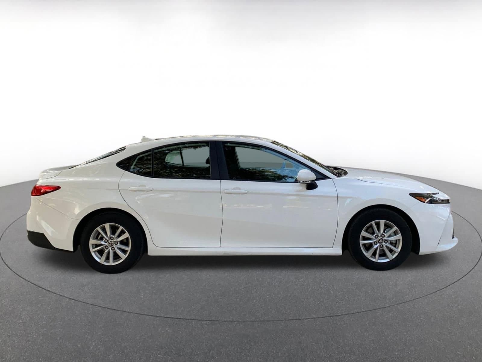 Thumbnail: 2025 Toyota Camry - 8