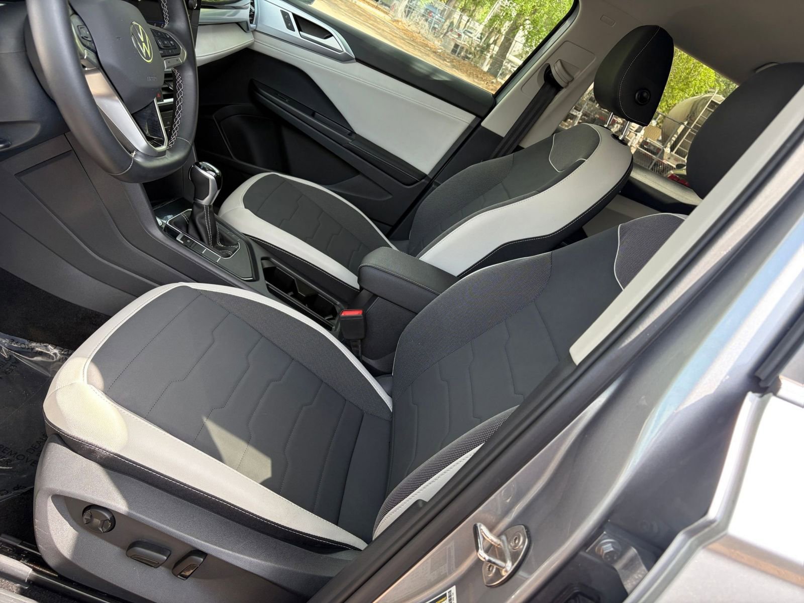 Thumbnail: 2025 Volkswagen Taos - 35