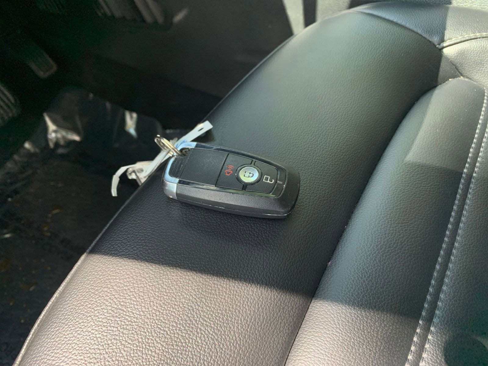 Thumbnail: 2023 Ford Edge - 18