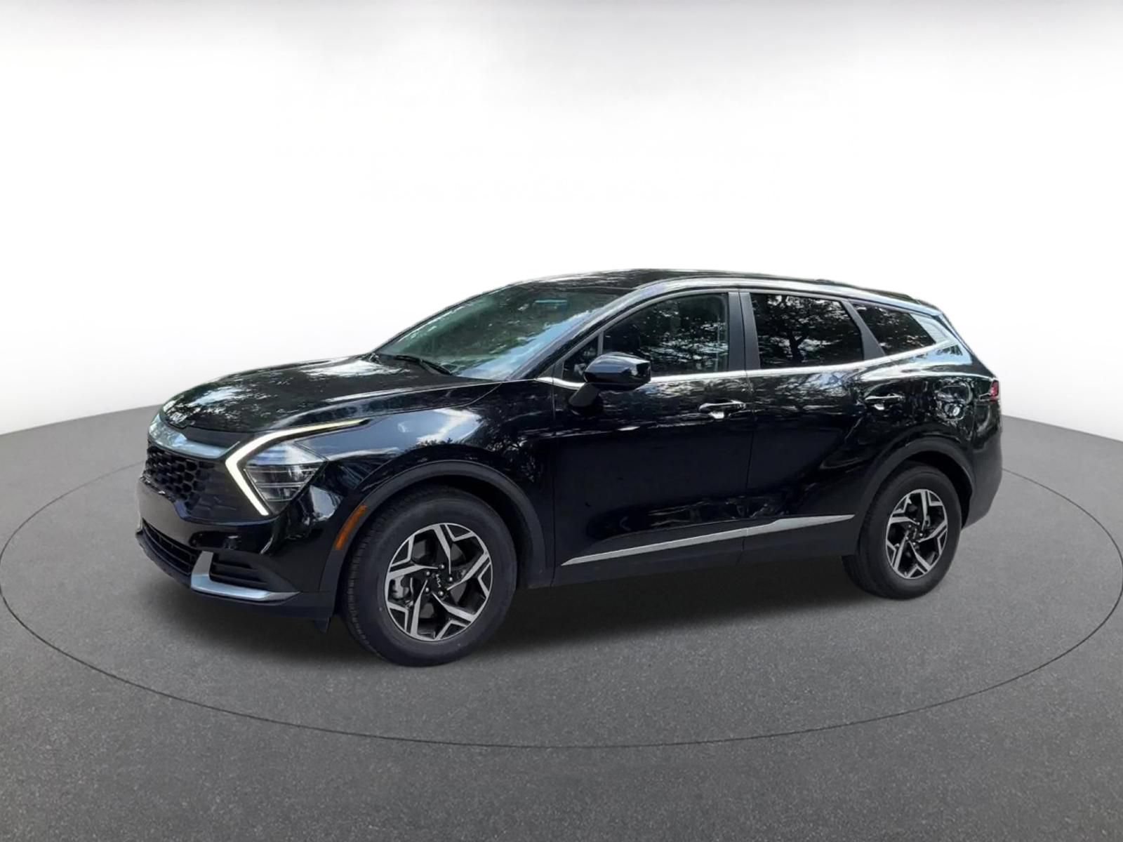 Thumbnail: 2025 Kia Sportage - 8