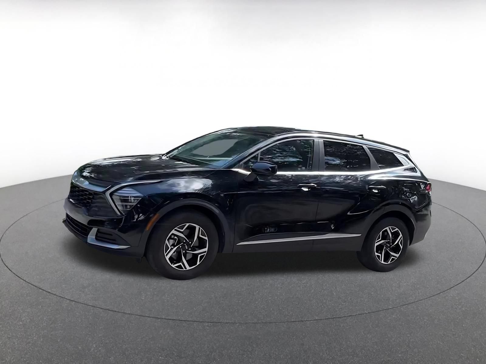 Thumbnail: 2025 Kia Sportage - 8