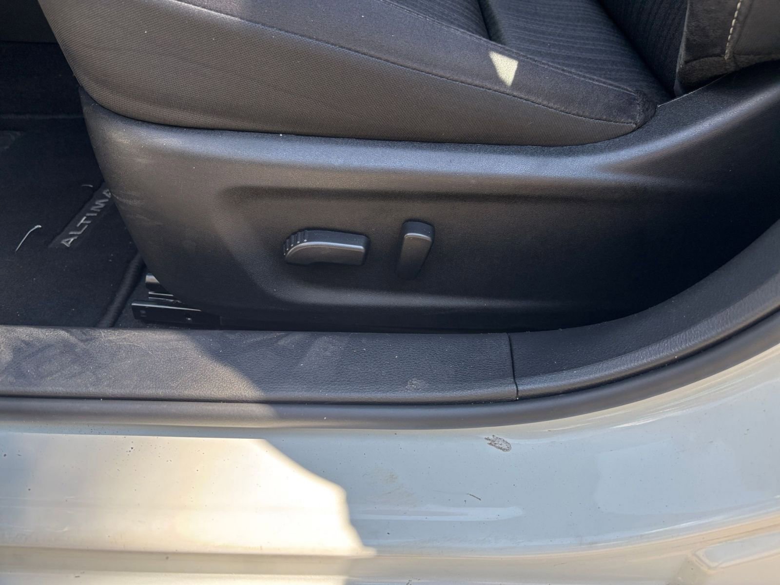 Thumbnail: 2025 Nissan Altima - 22