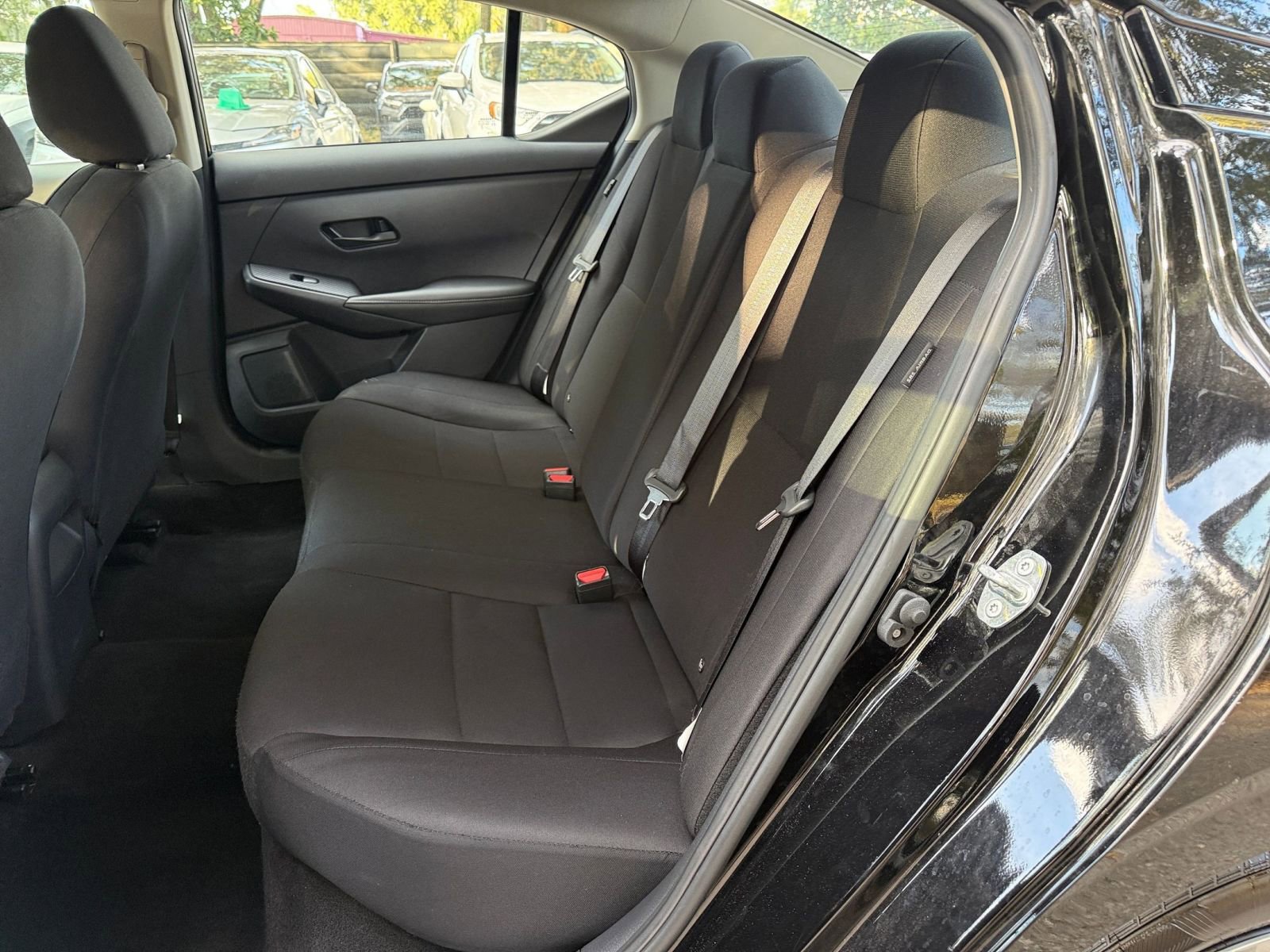 Thumbnail: 2025 Nissan Sentra - 33