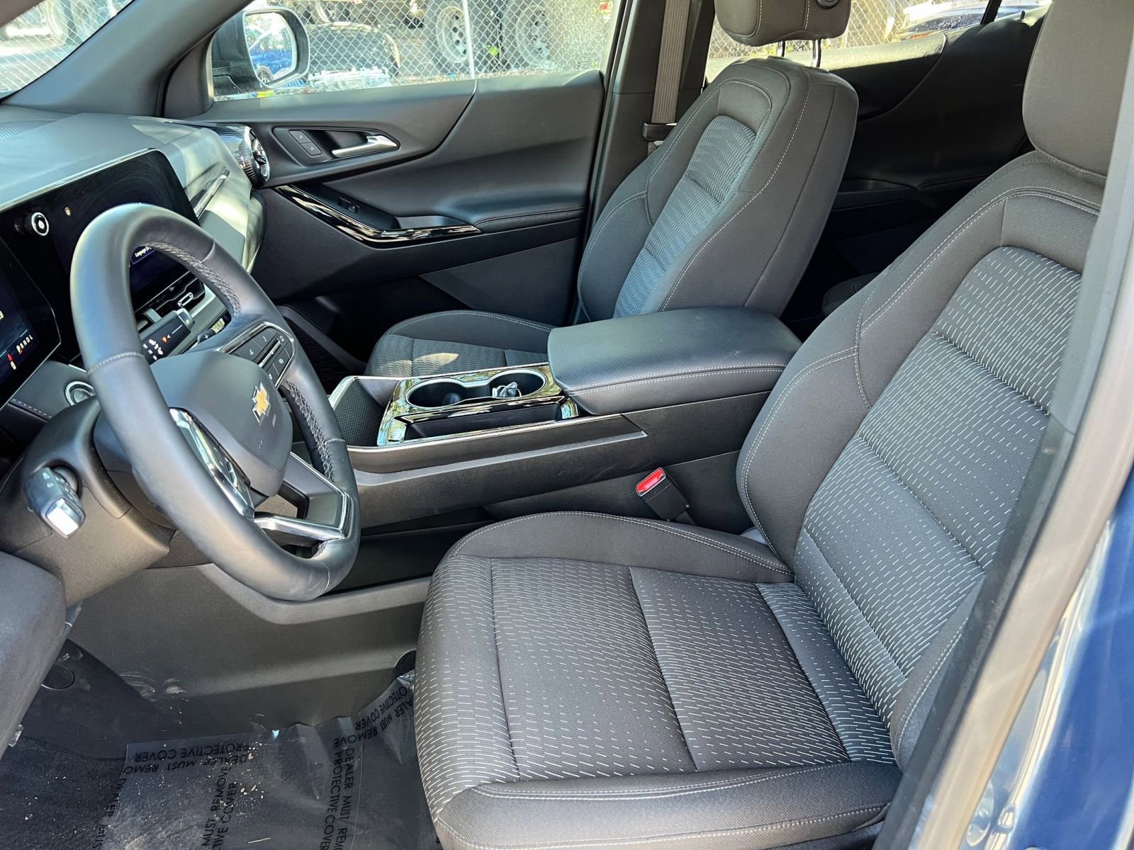 Thumbnail: 2025 Chevrolet Equinox - 30