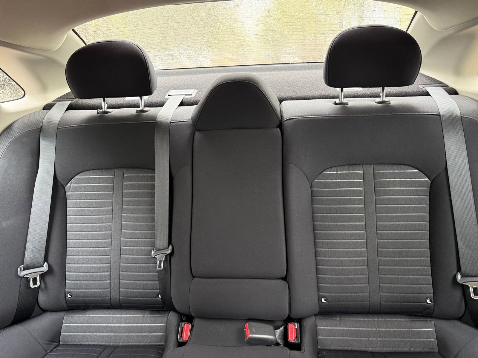 Thumbnail: 2025 Kia K5 - 33