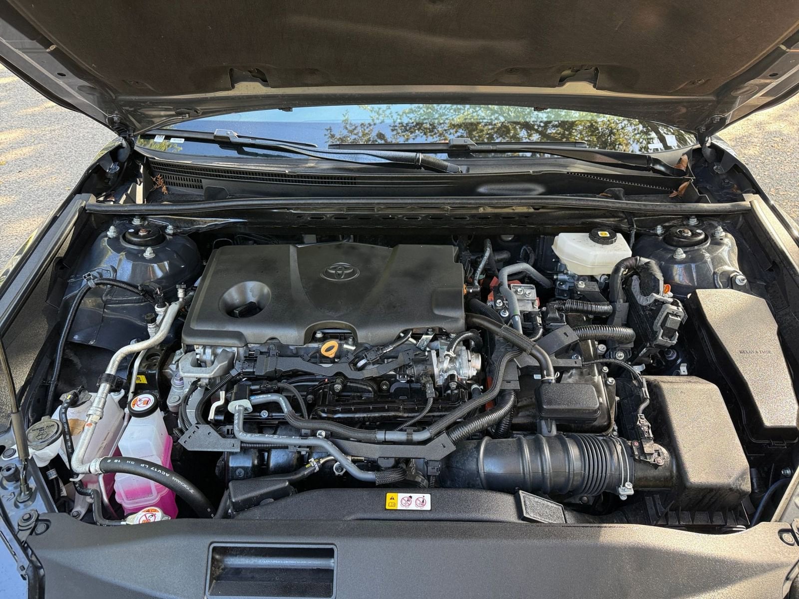 Thumbnail: 2025 Toyota Camry - 25