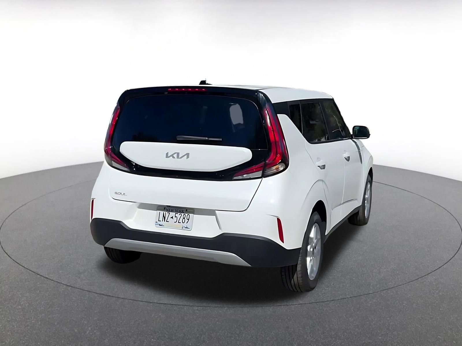 Thumbnail: 2025 Kia Soul - 14