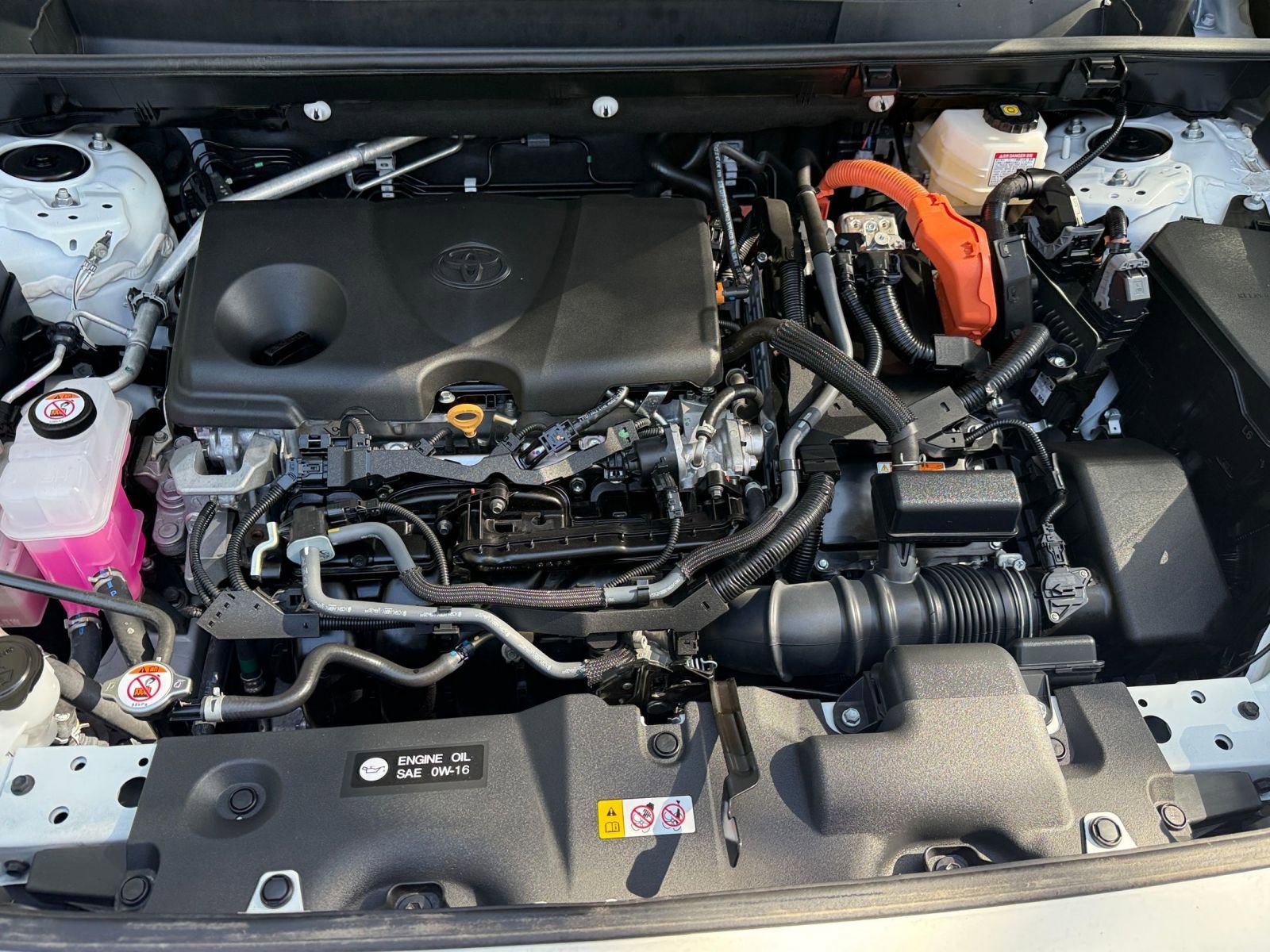 Thumbnail: 2025 Toyota RAV4 - 25