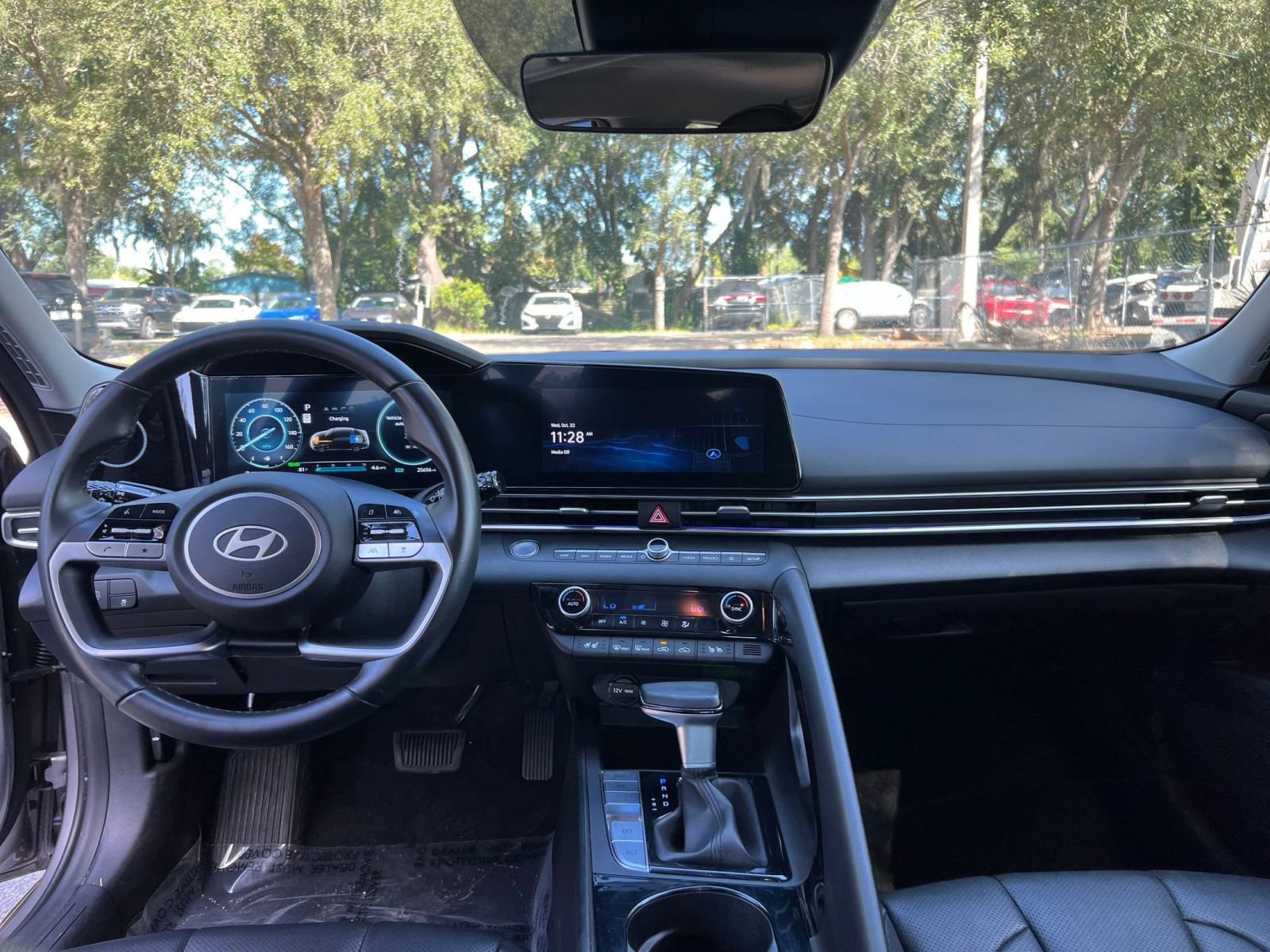 Thumbnail: 2025 Hyundai Elantra - 27