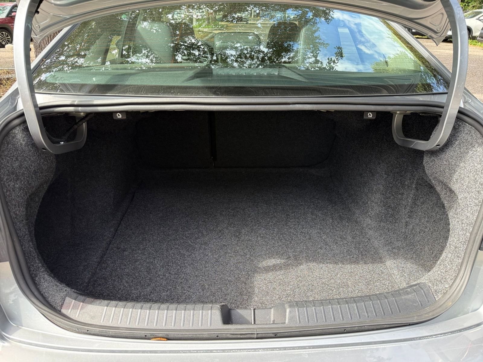 Thumbnail: 2025 Volkswagen Jetta - 24