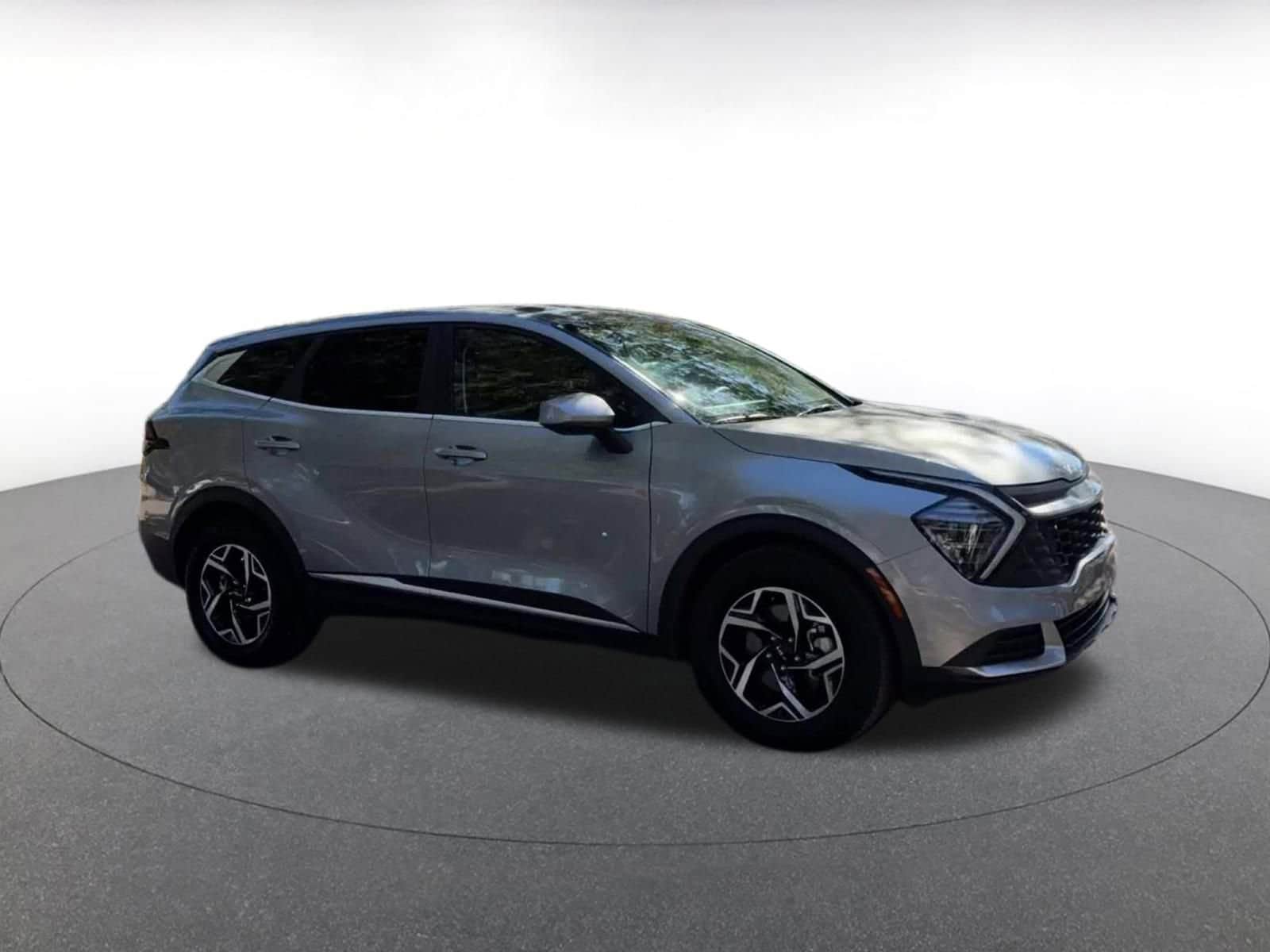 Thumbnail: 2025 Kia Sportage - 2